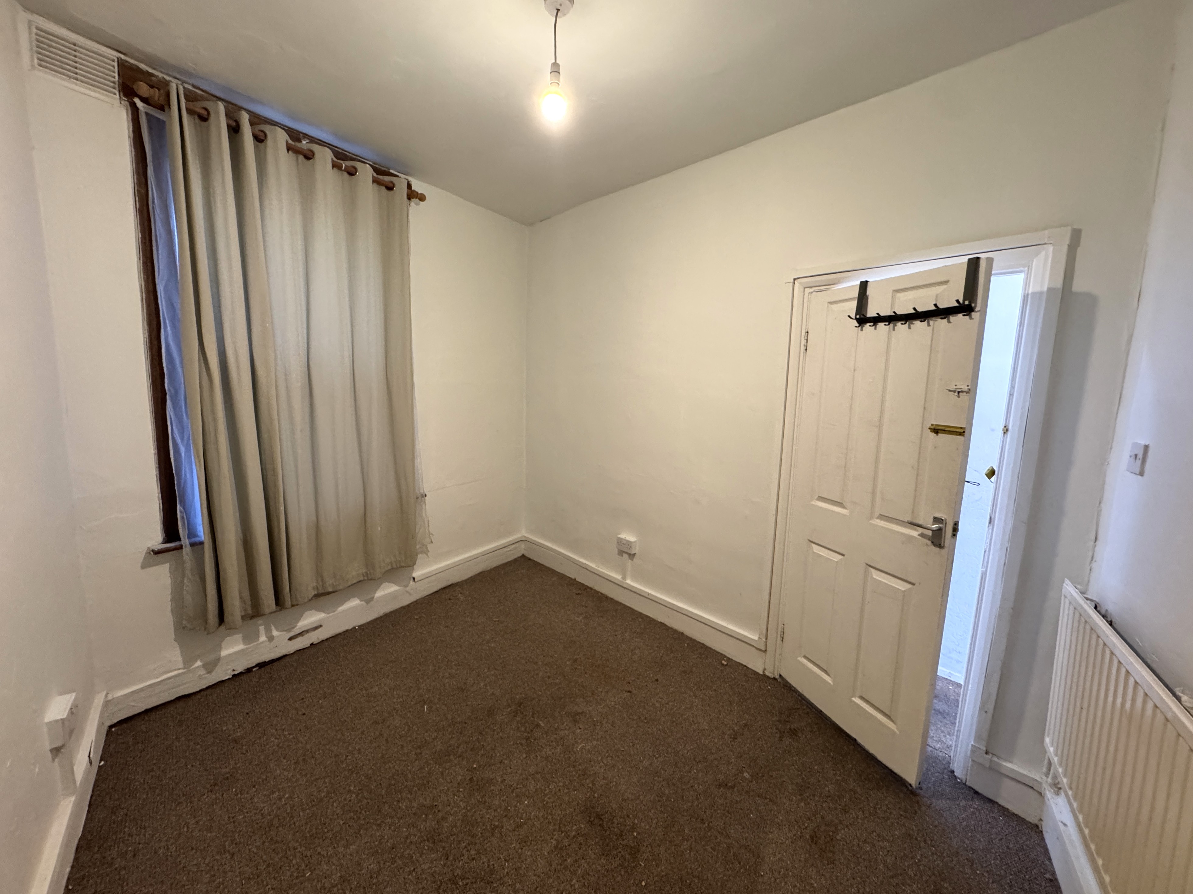 Image 6 of 16