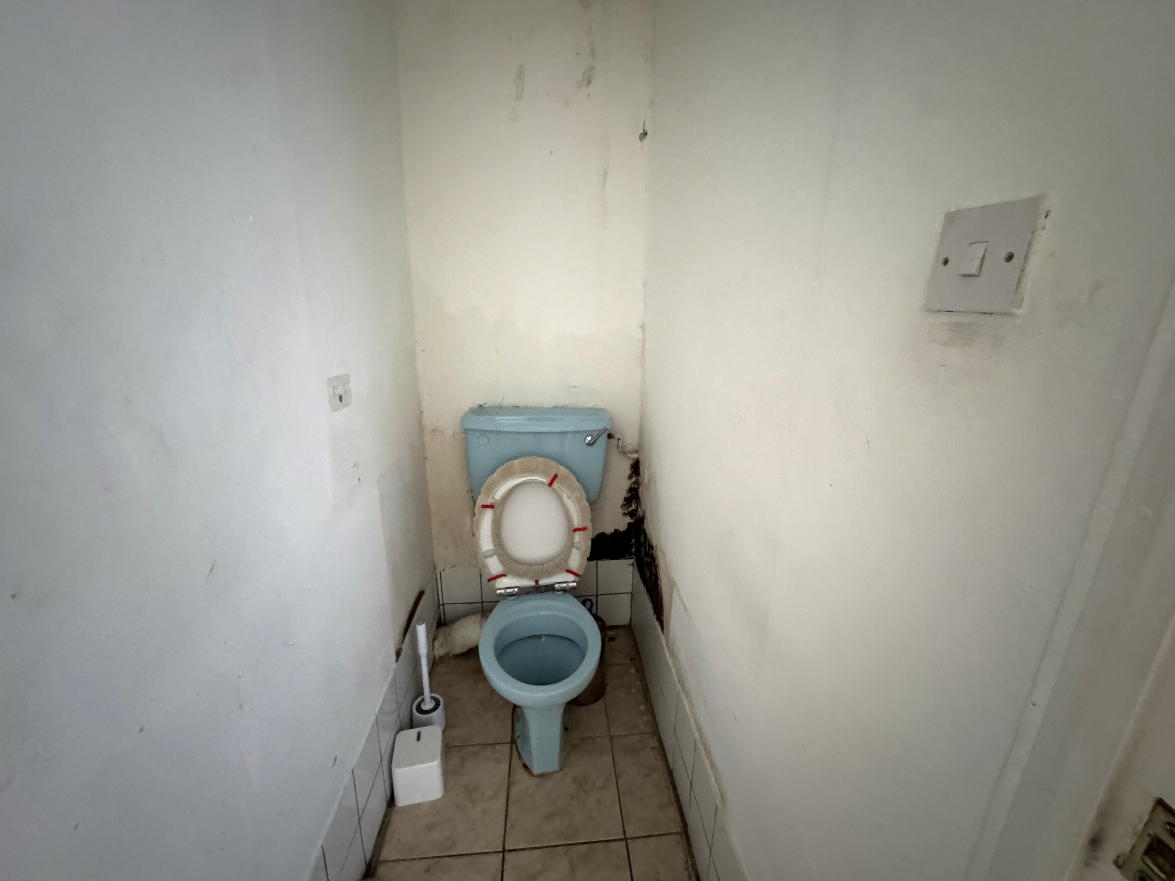 Image 13 of 16