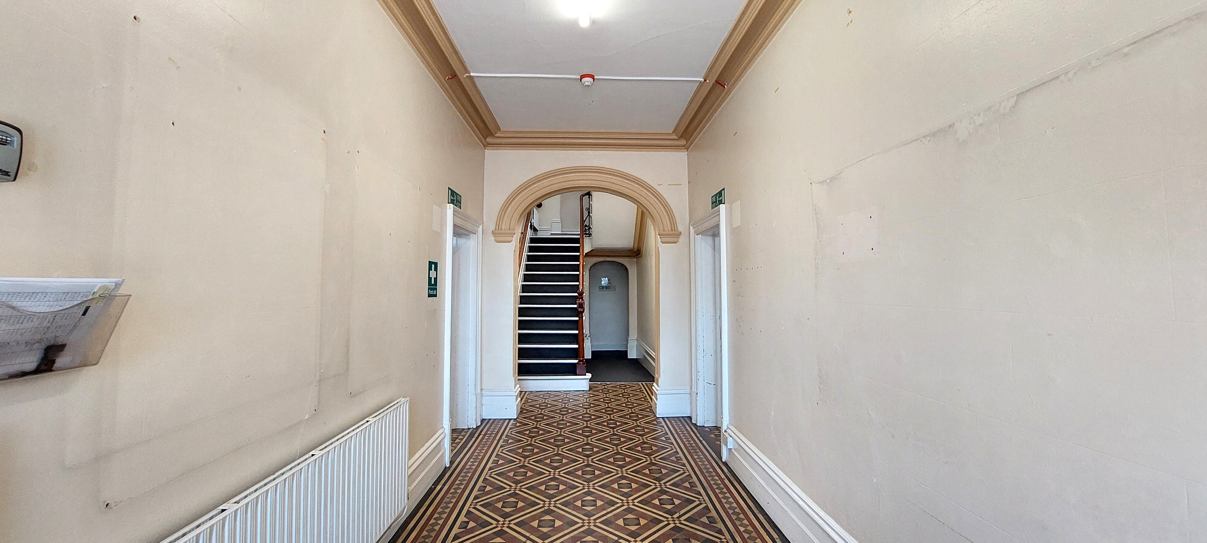 Image 2 of 12
