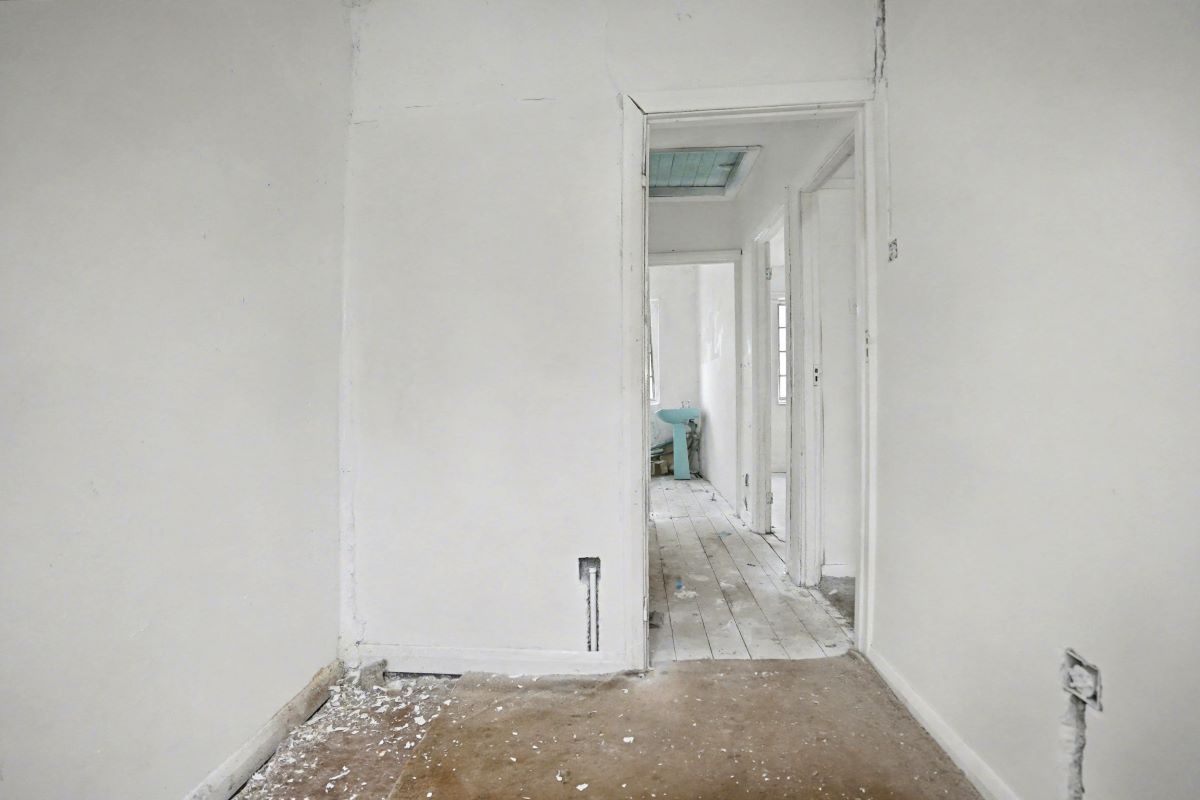 Image 15 of 24