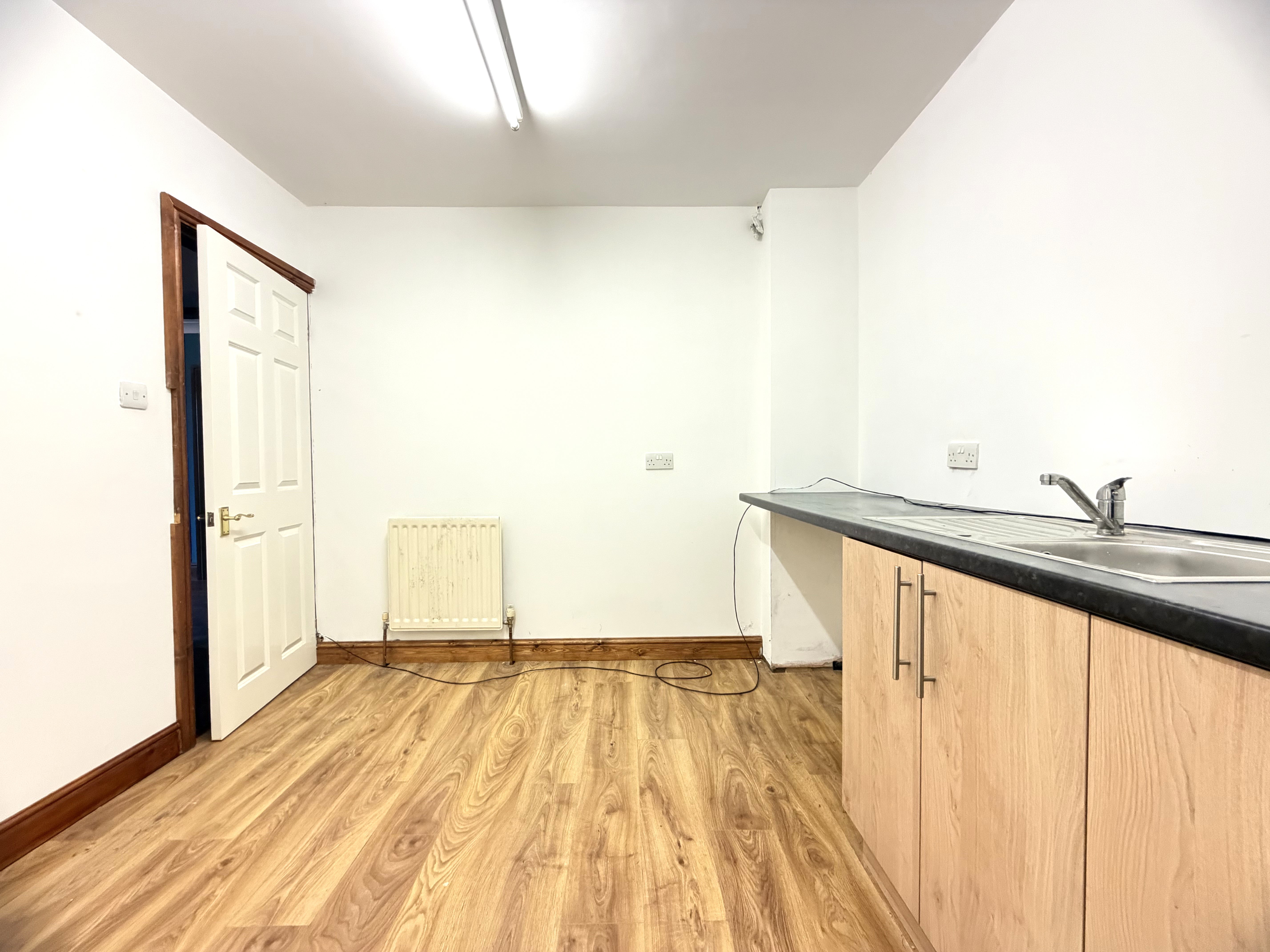 Image 24 of 30