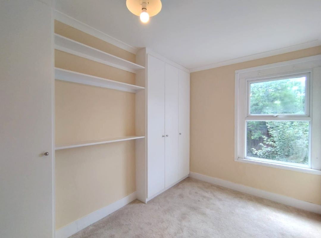 Image 11 of 21