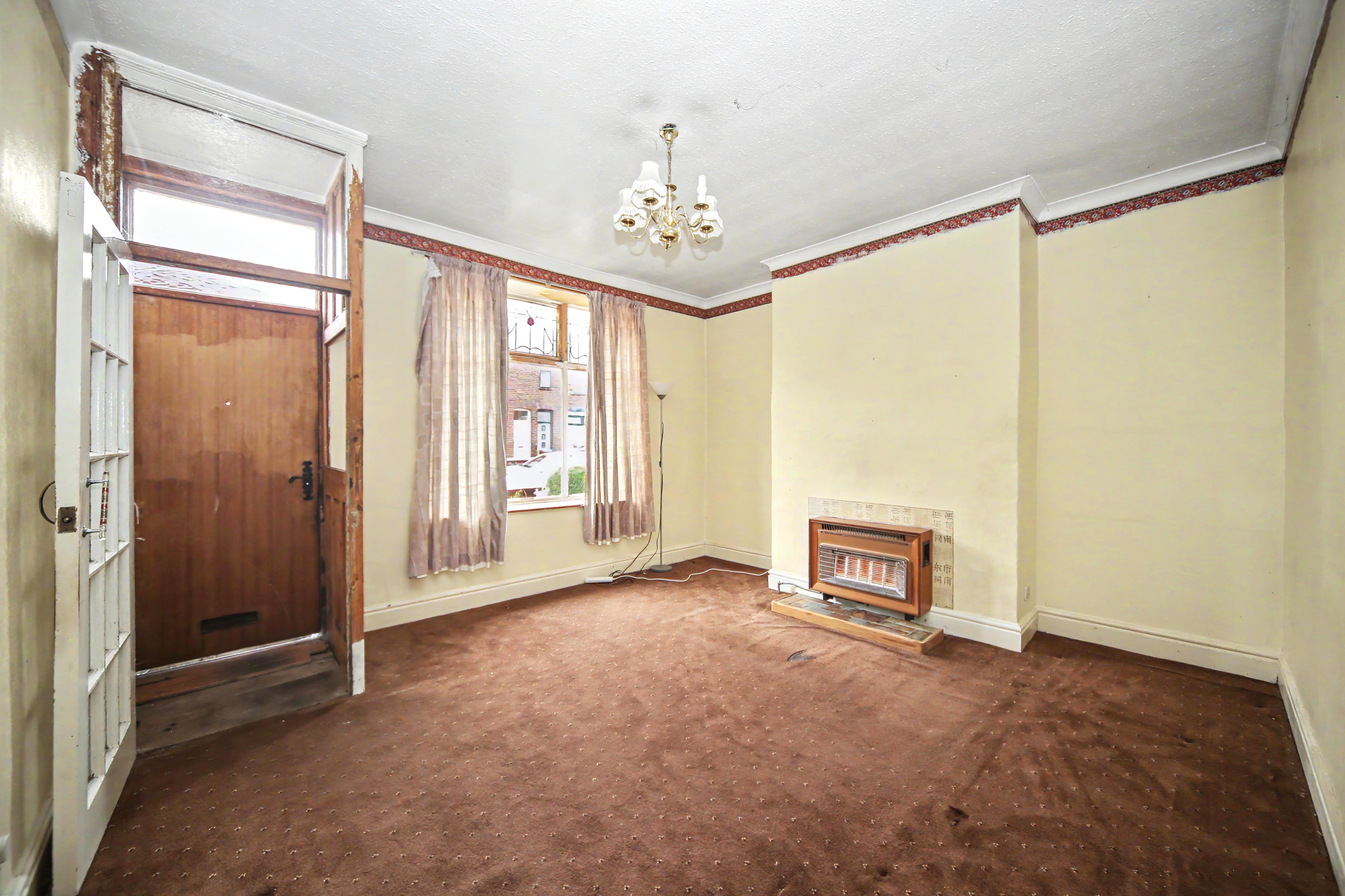 Image 2 of 16