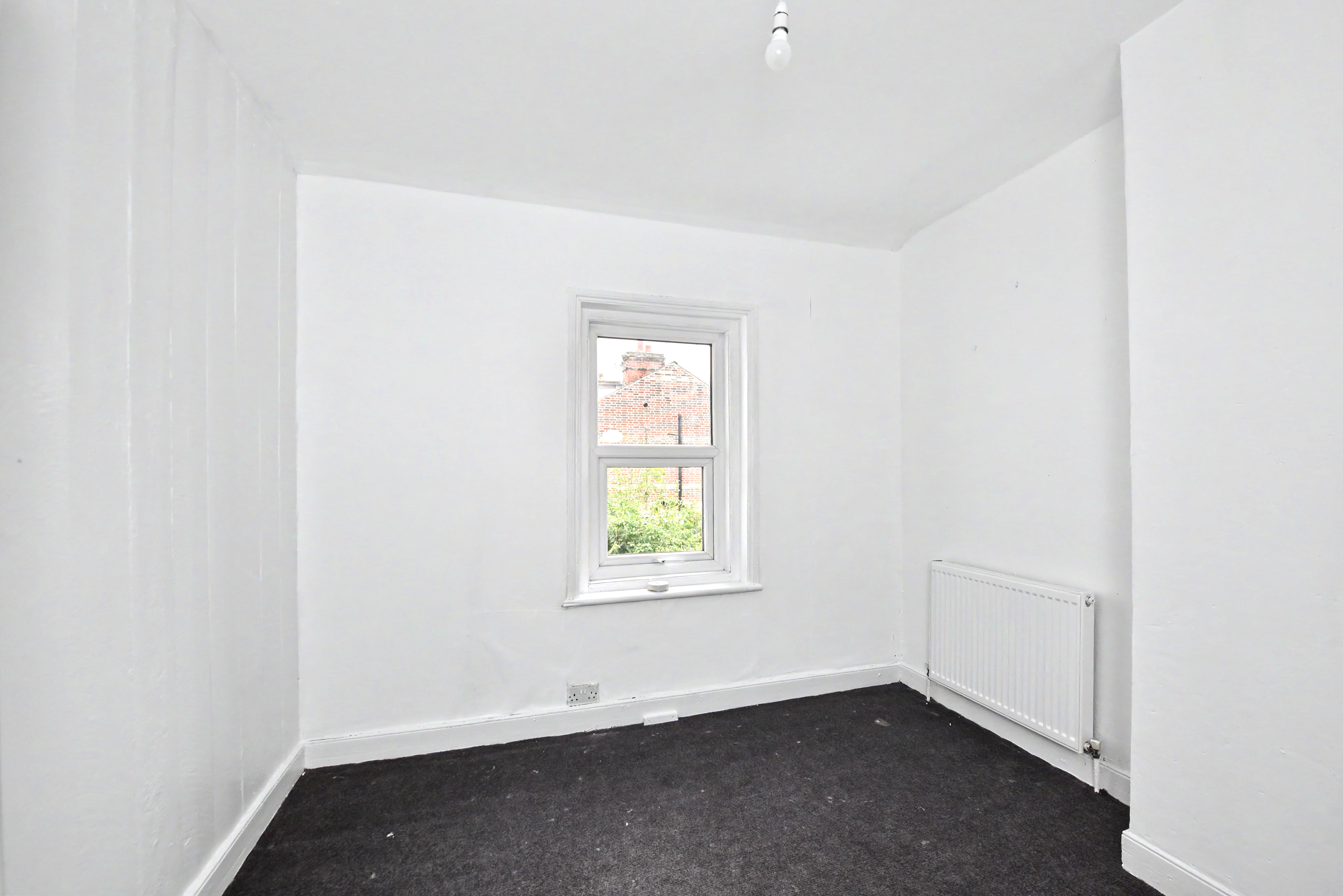 Image 9 of 19