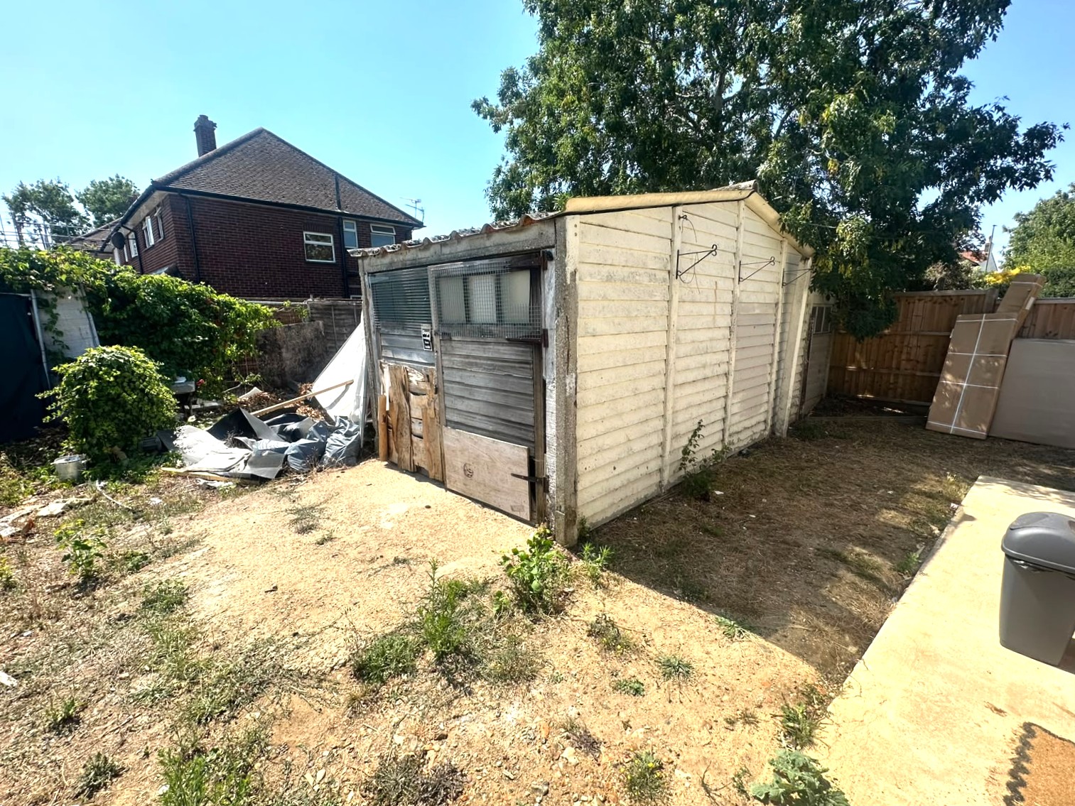 Image 4 of 6