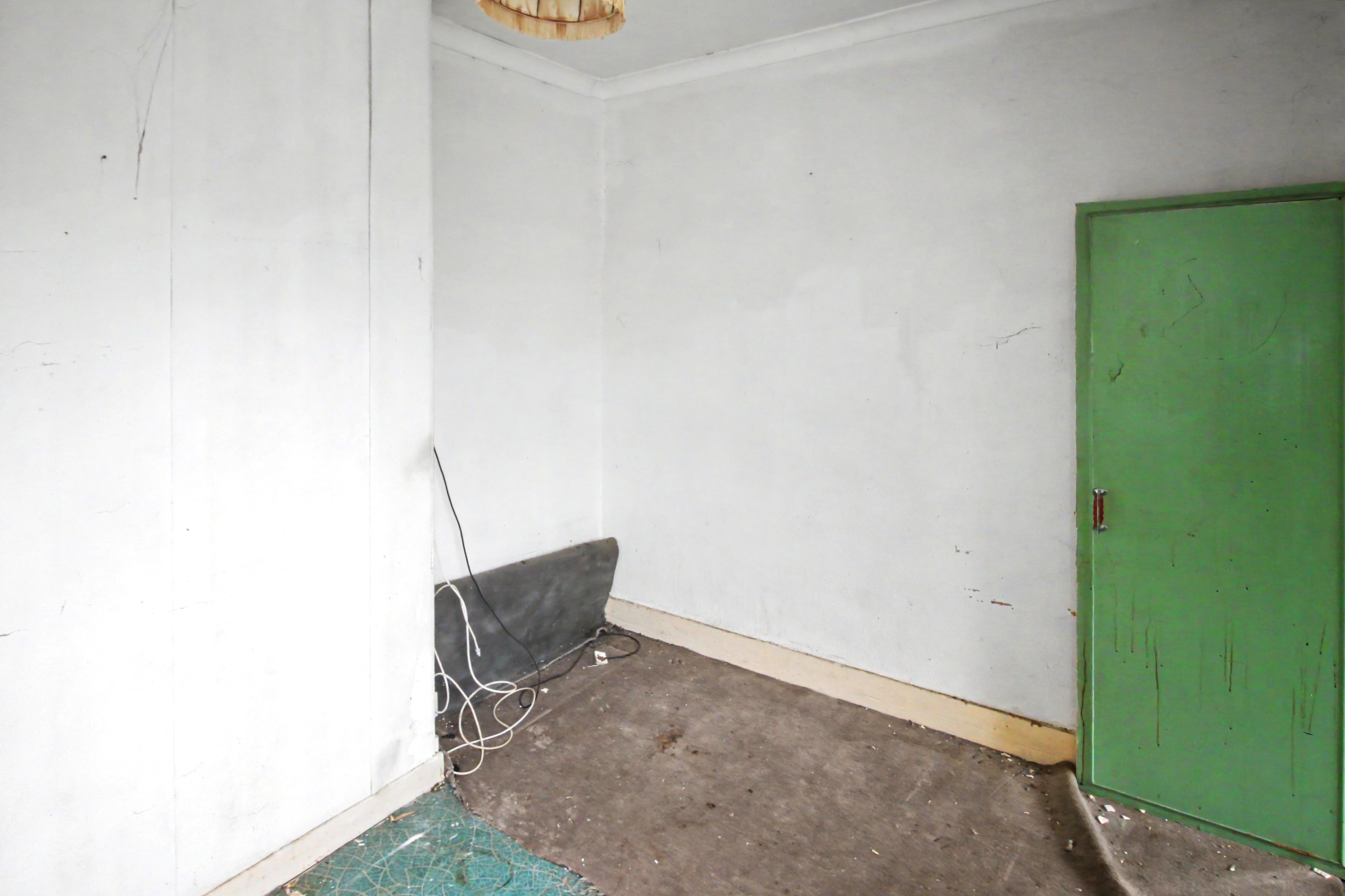 Image 14 of 21