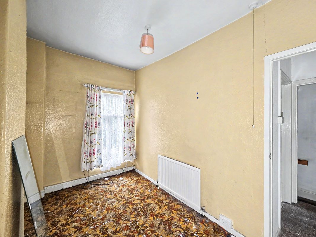 Image 9 of 16