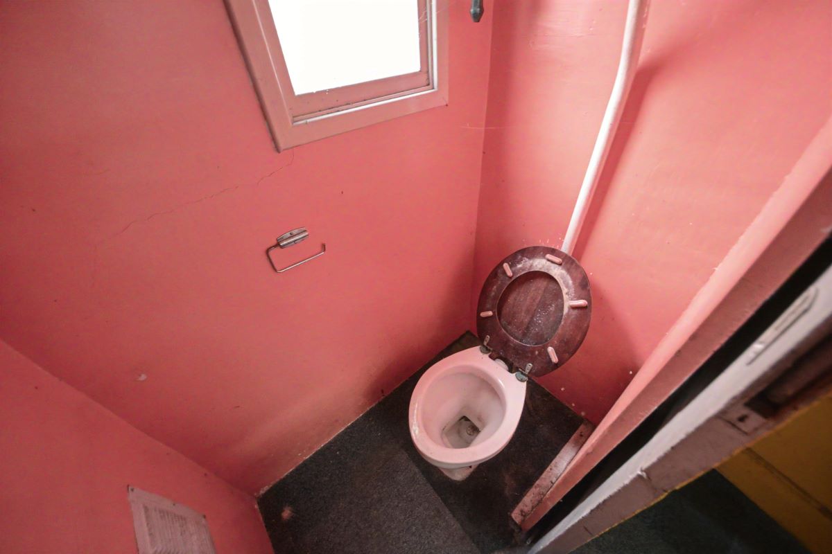 Image 17 of 23