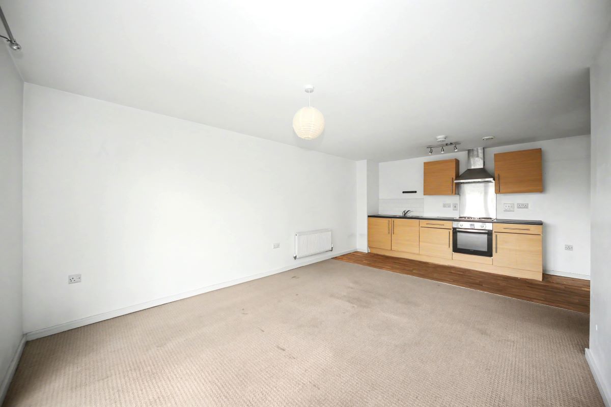 Image 6 of 18