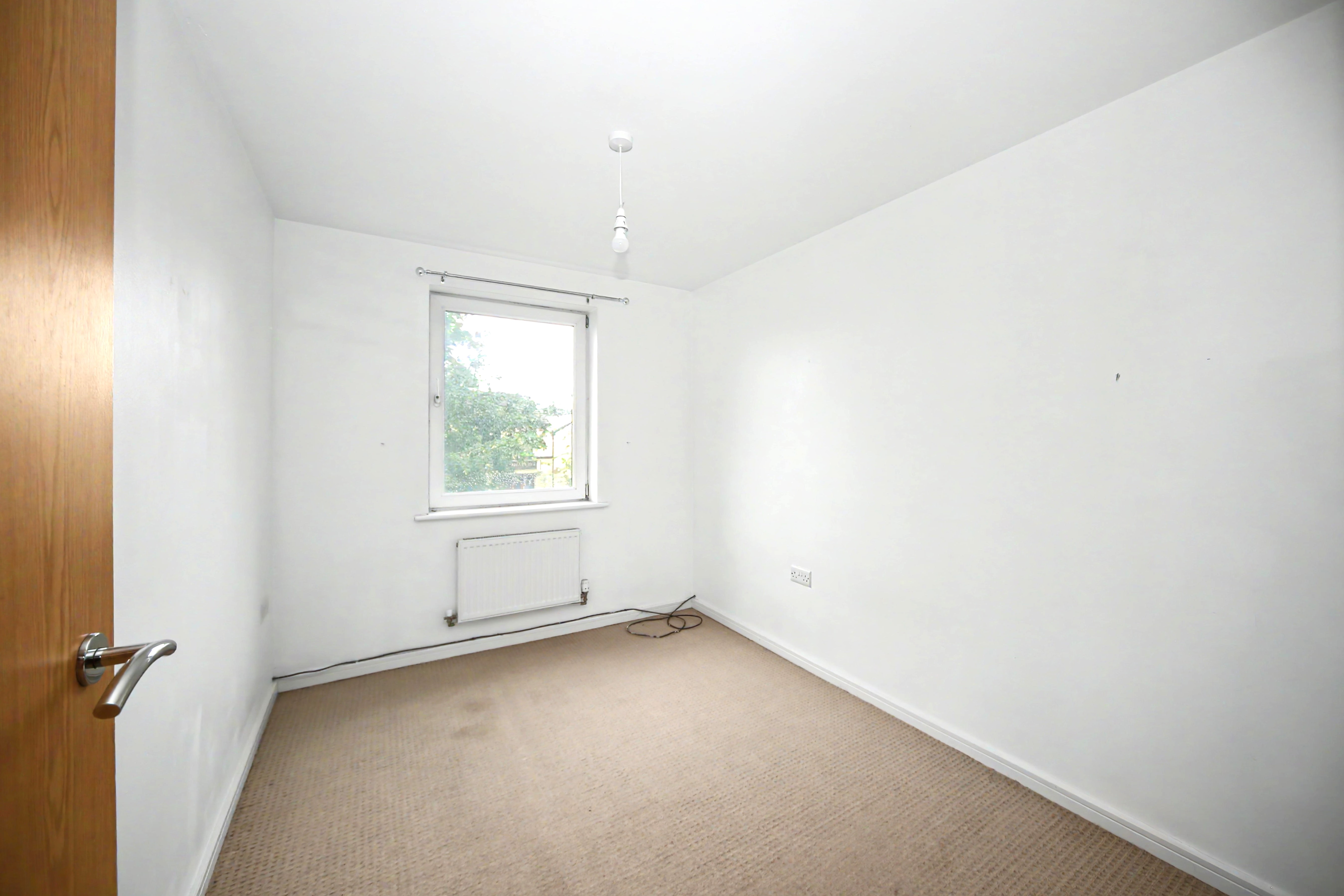 Image 14 of 18