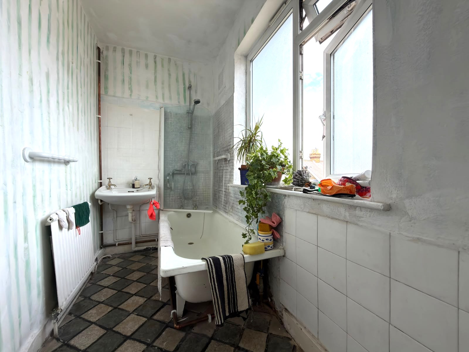 Image 7 of 9