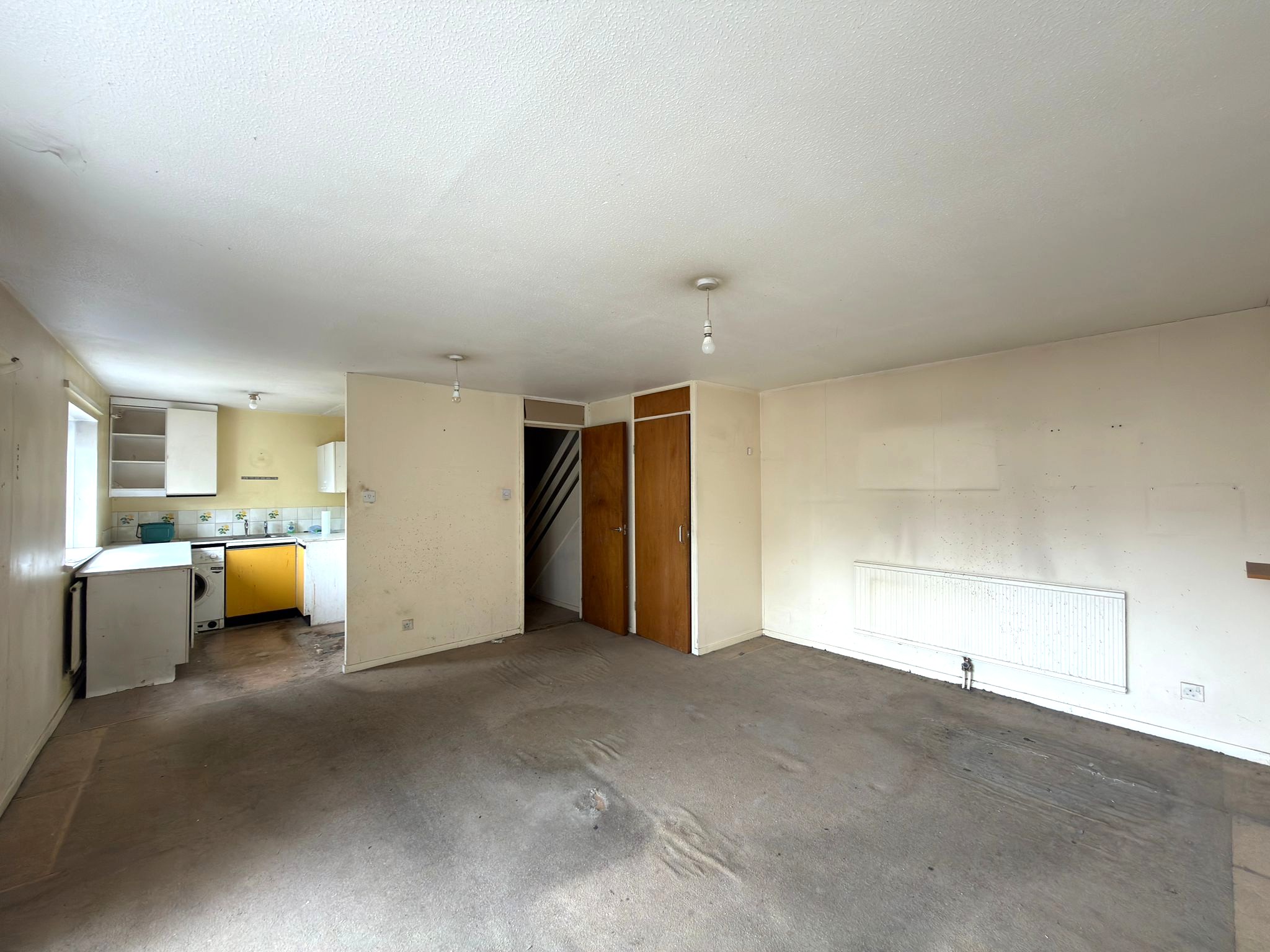 Image 4 of 11