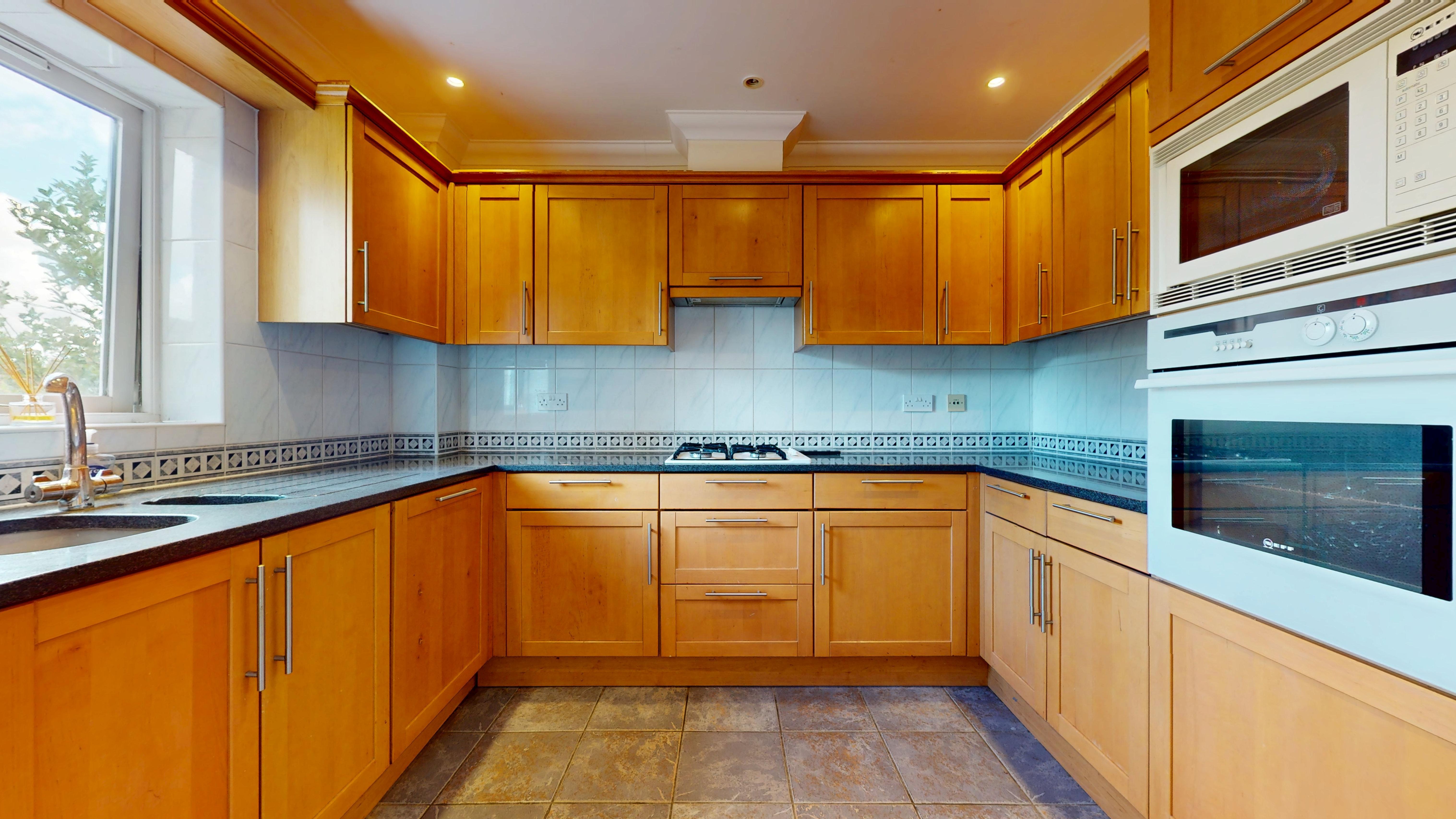 Image 4 of 13