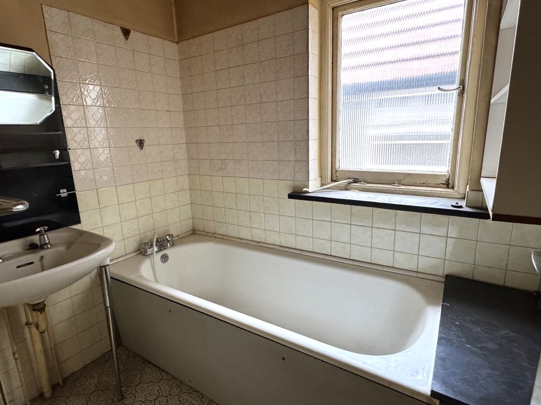 Image 19 of 22