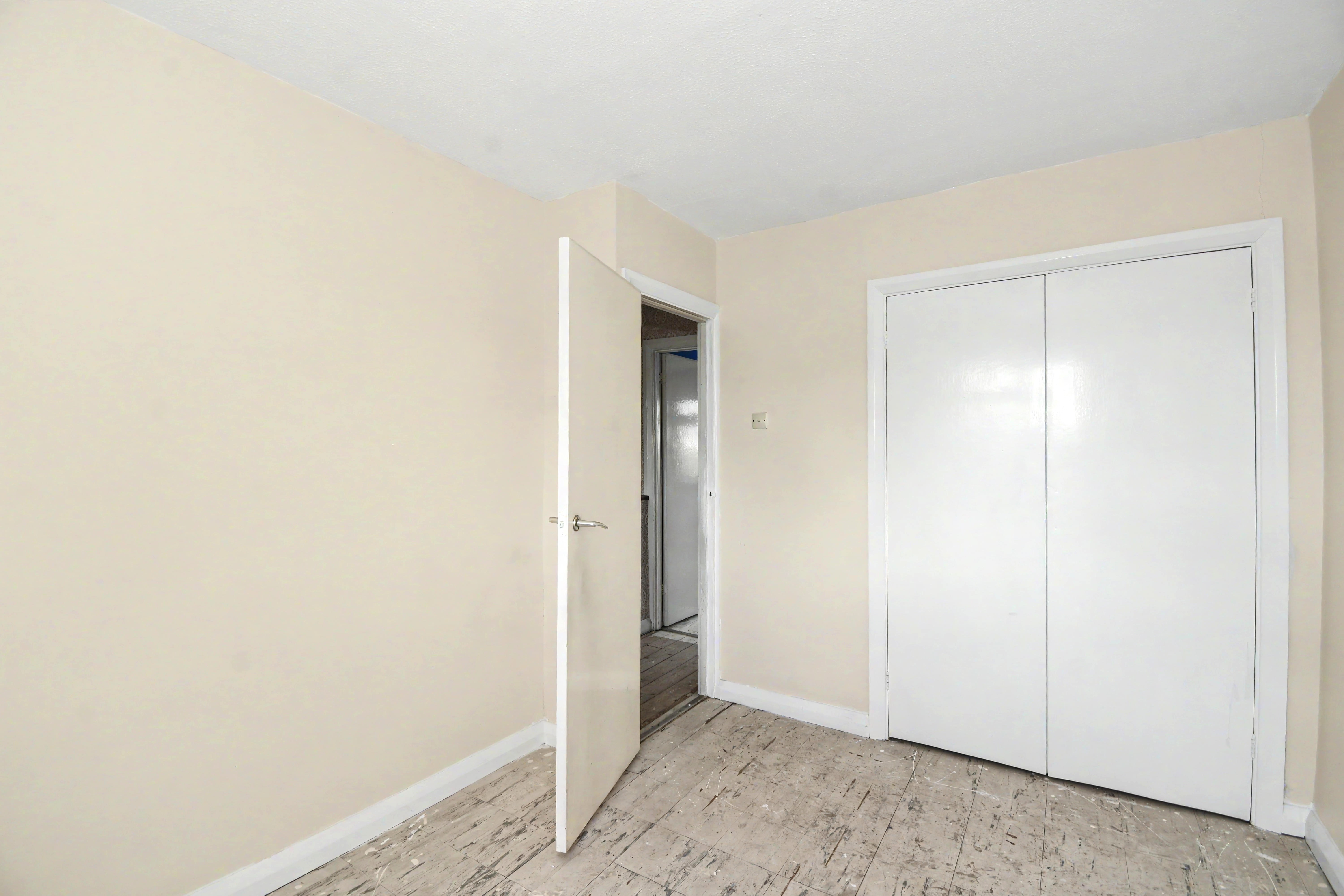 Image 11 of 13