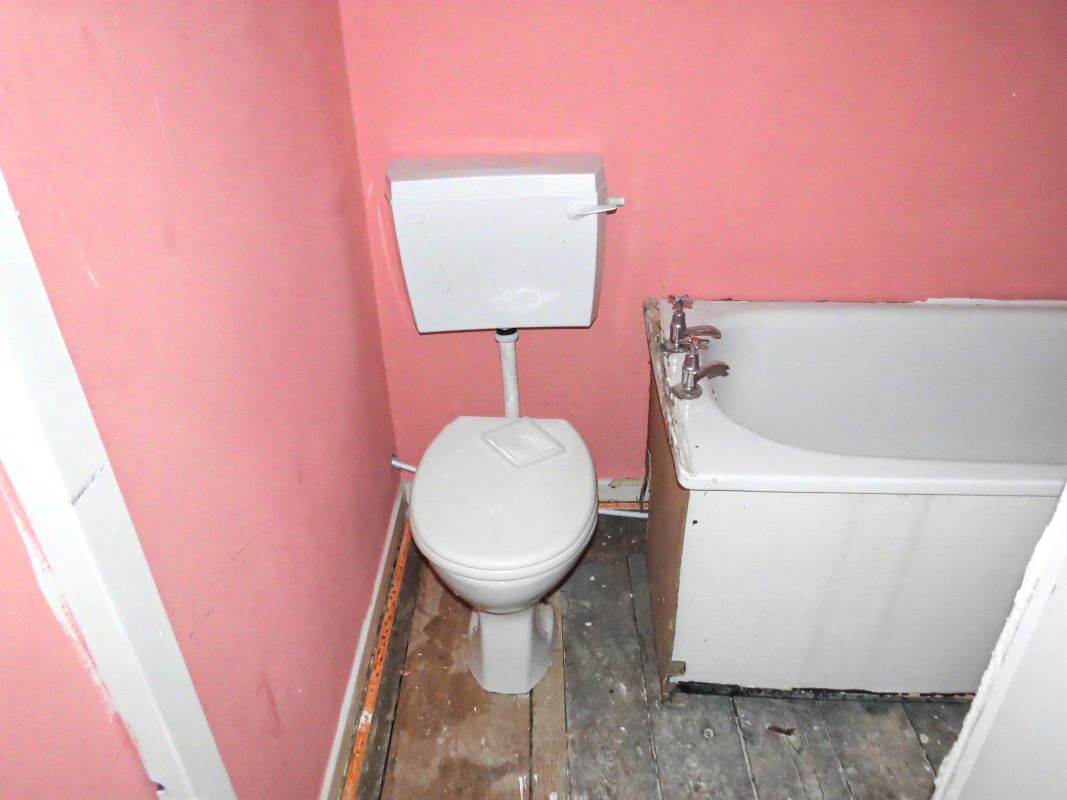 Image 14 of 17