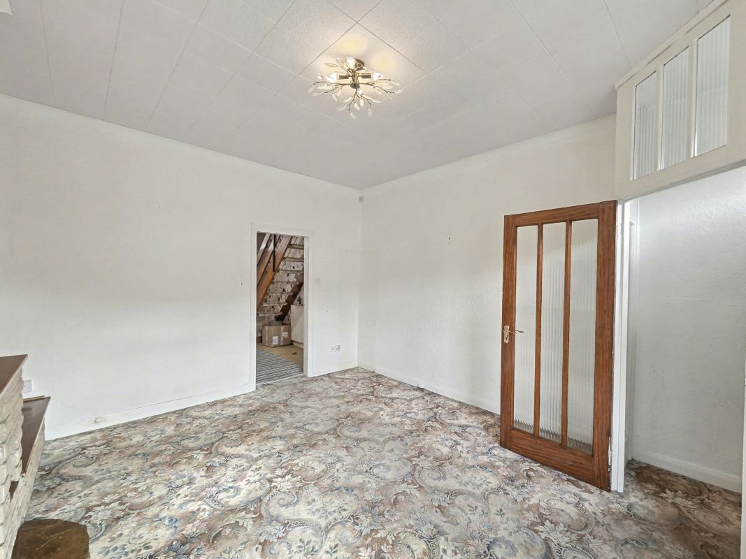 Image 4 of 17