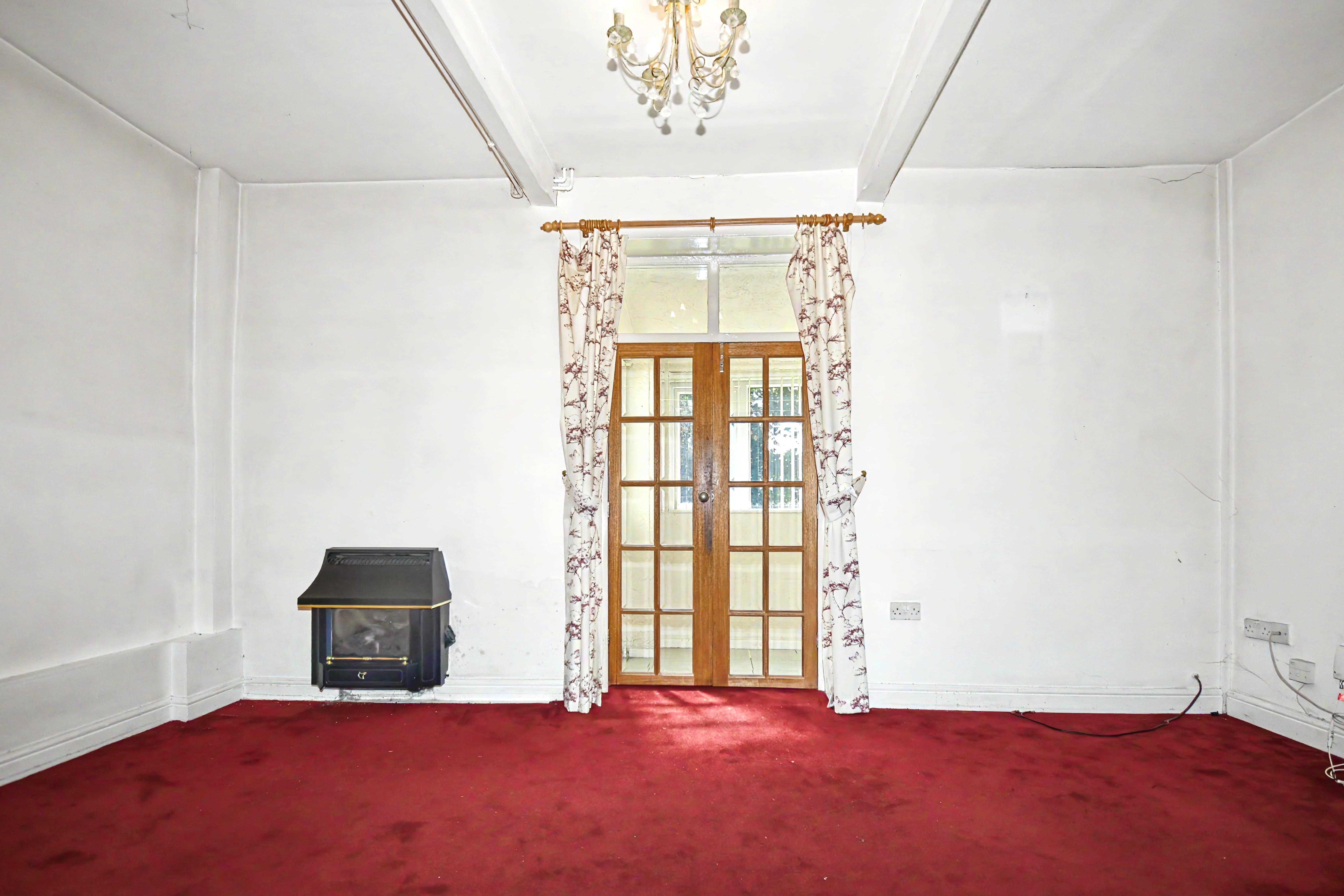 Image 2 of 16
