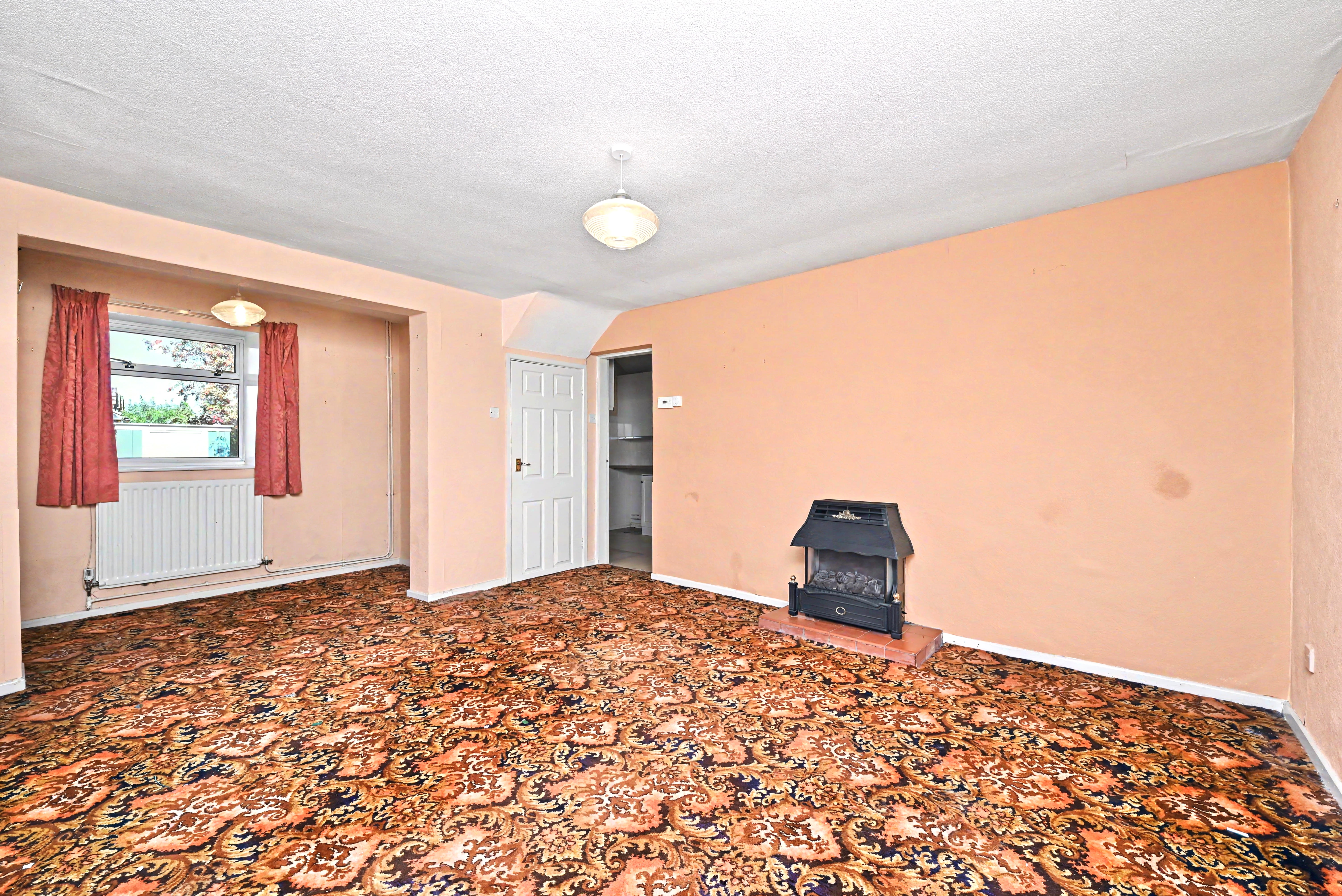 Image 3 of 19
