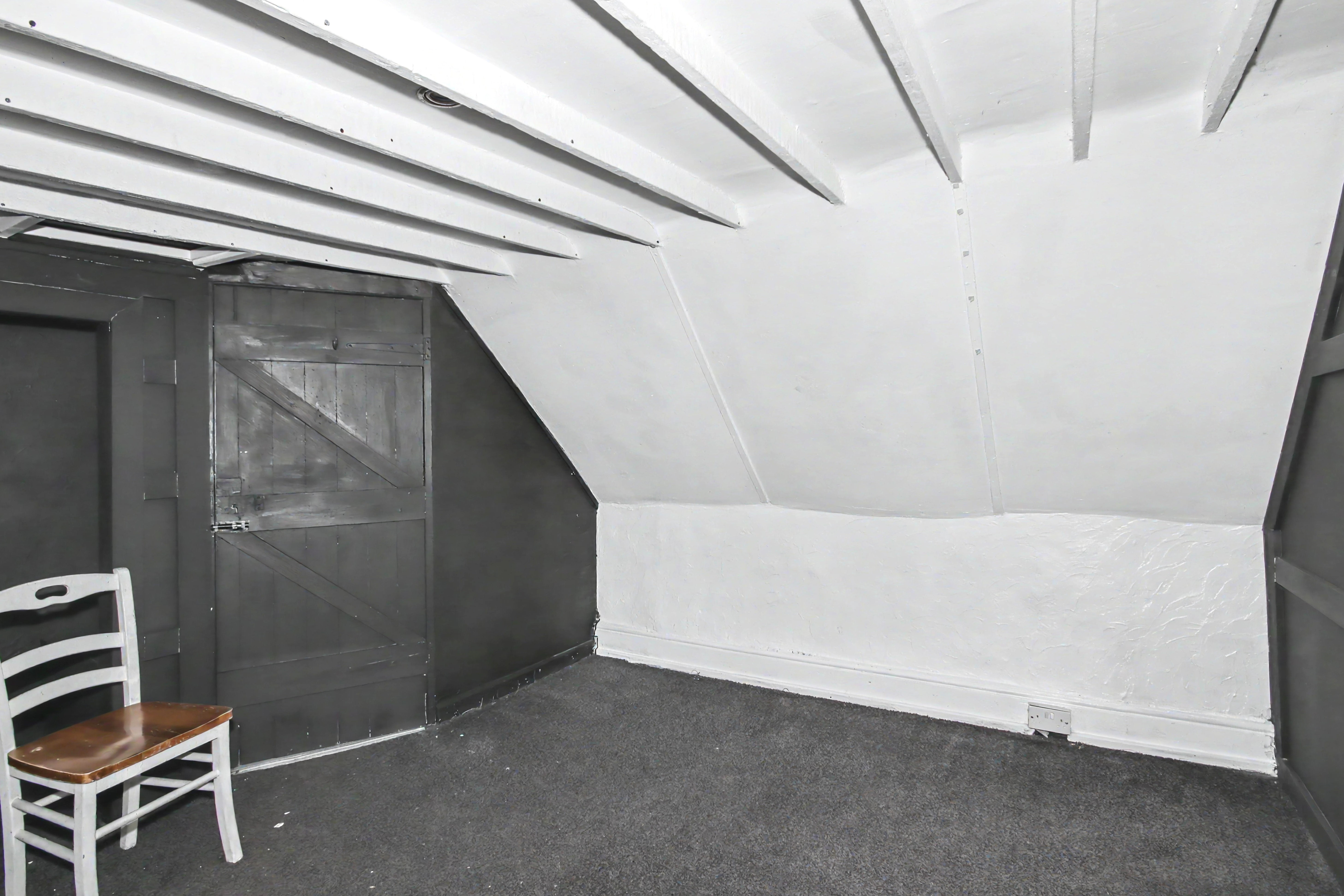 Image 9 of 21