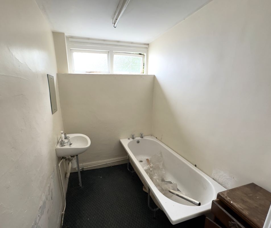 Image 7 of 10
