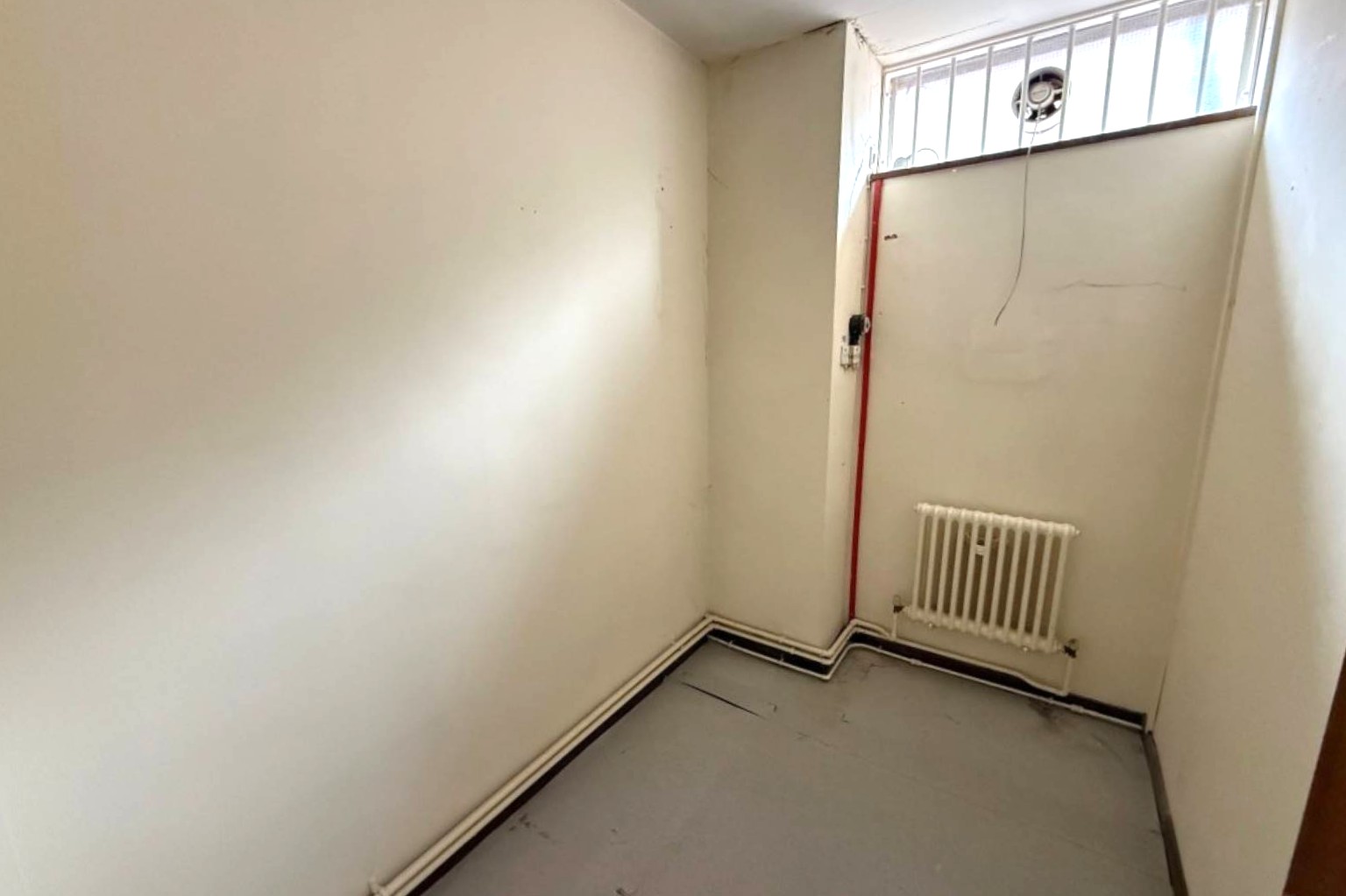 Image 7 of 10