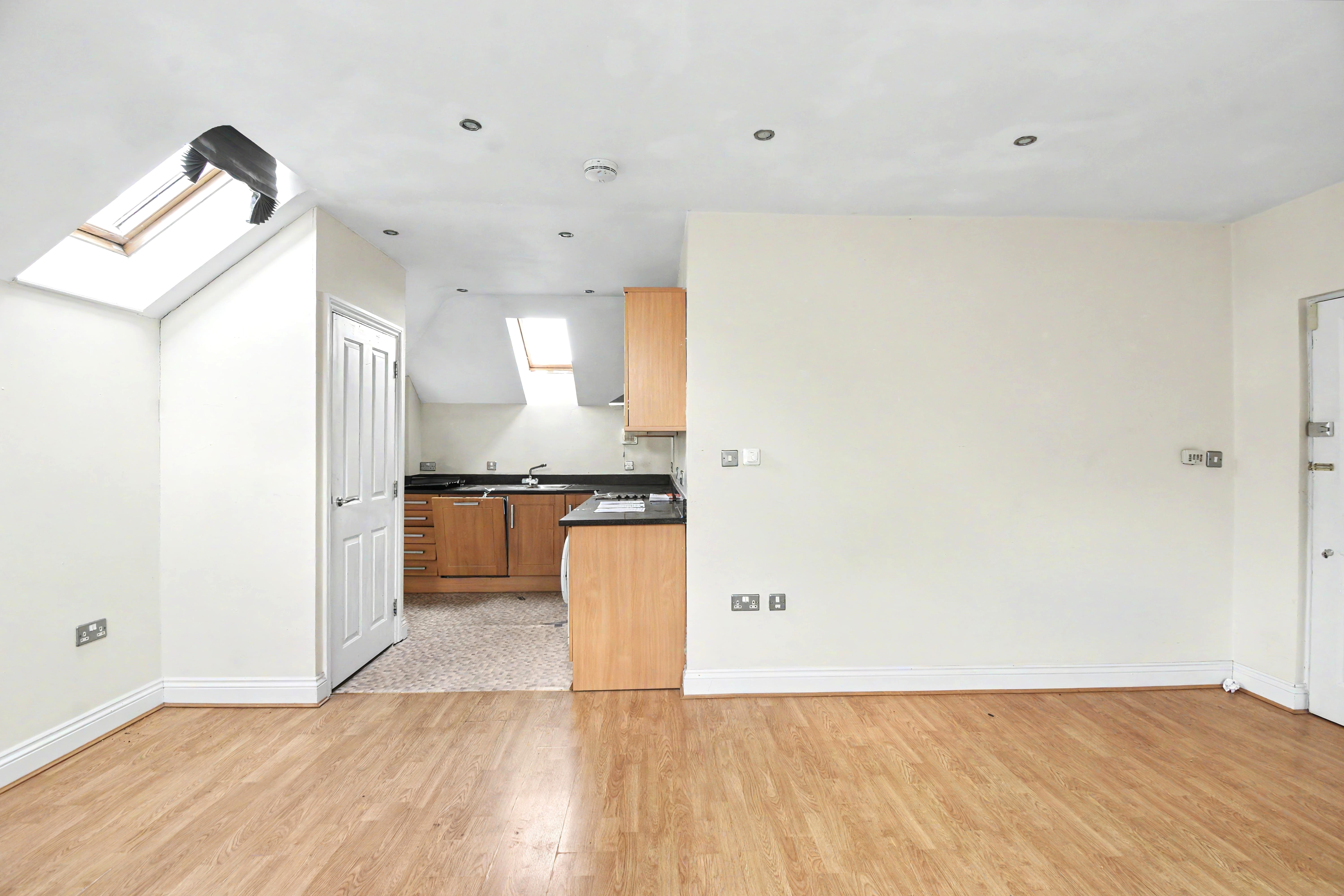 Image 6 of 11