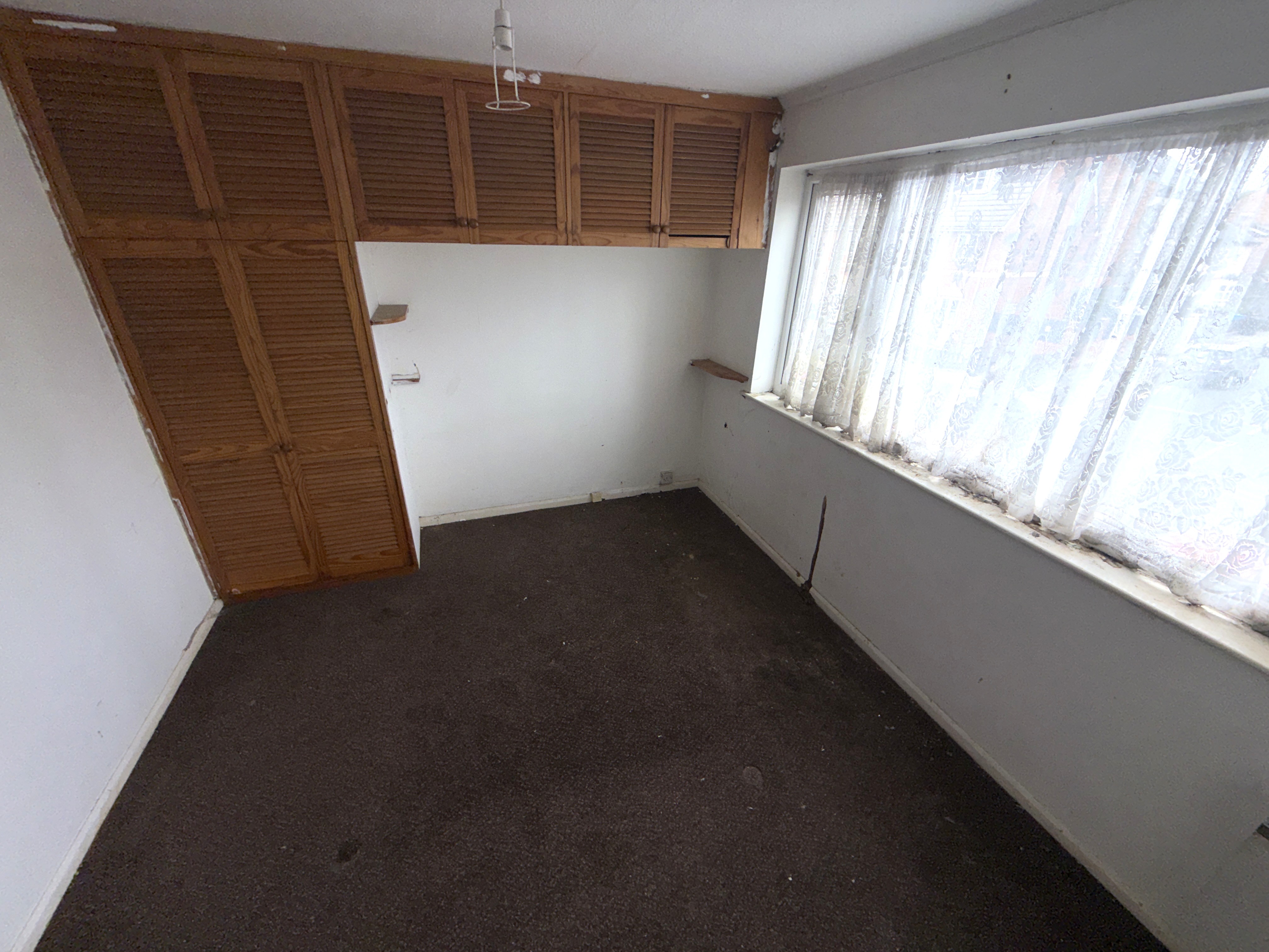 Image 6 of 8