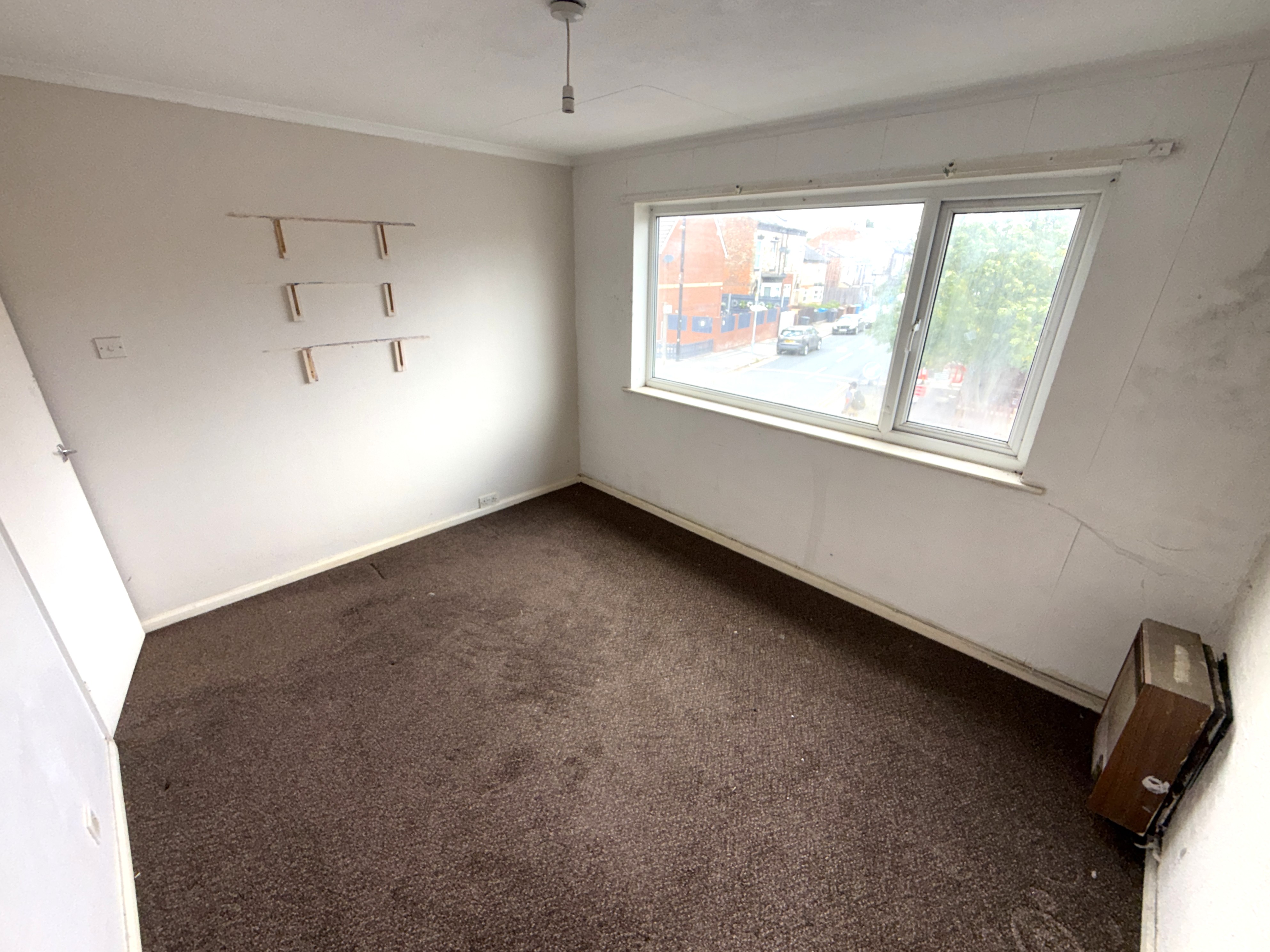 Image 7 of 8