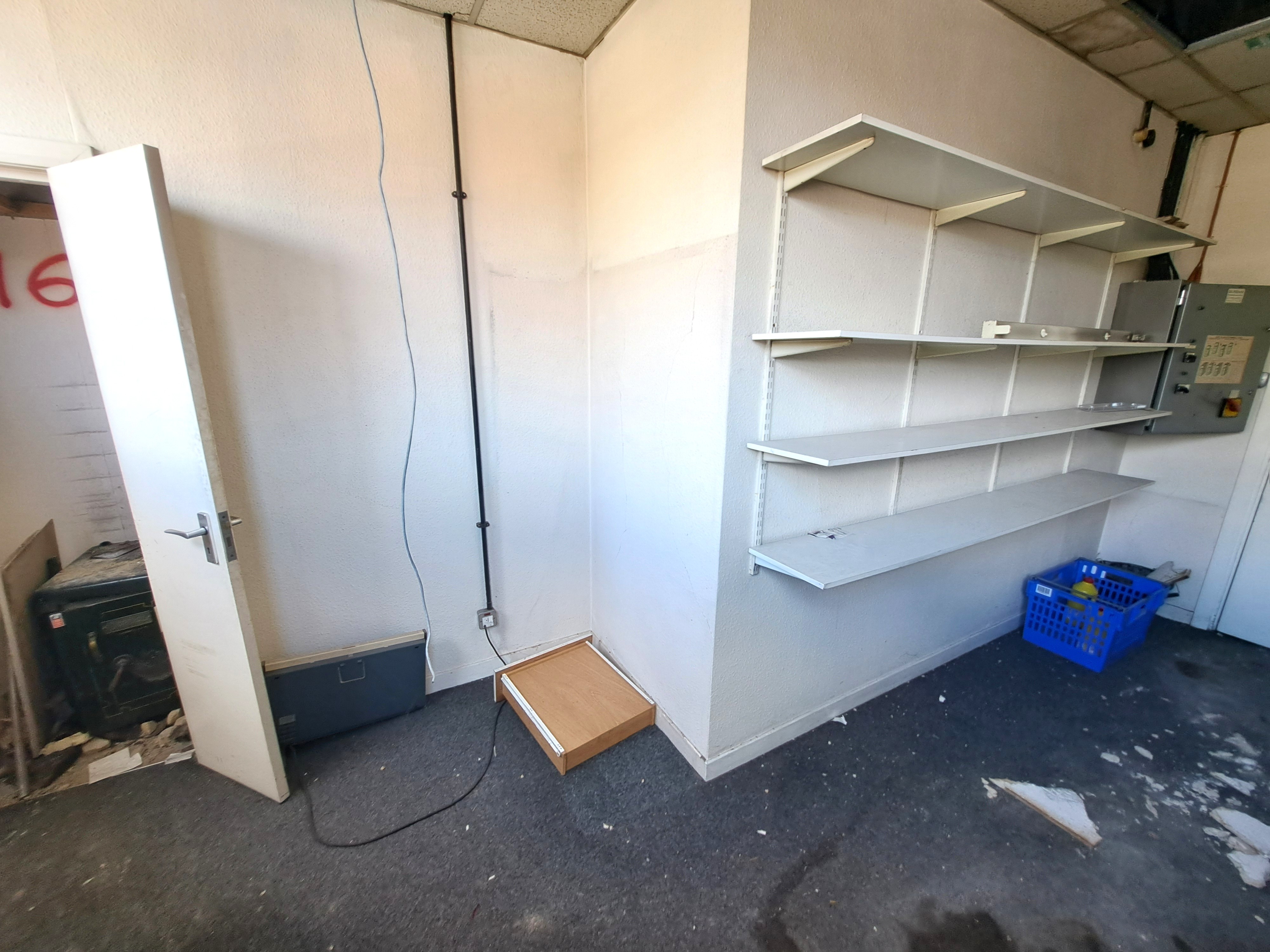 Image 6 of 7