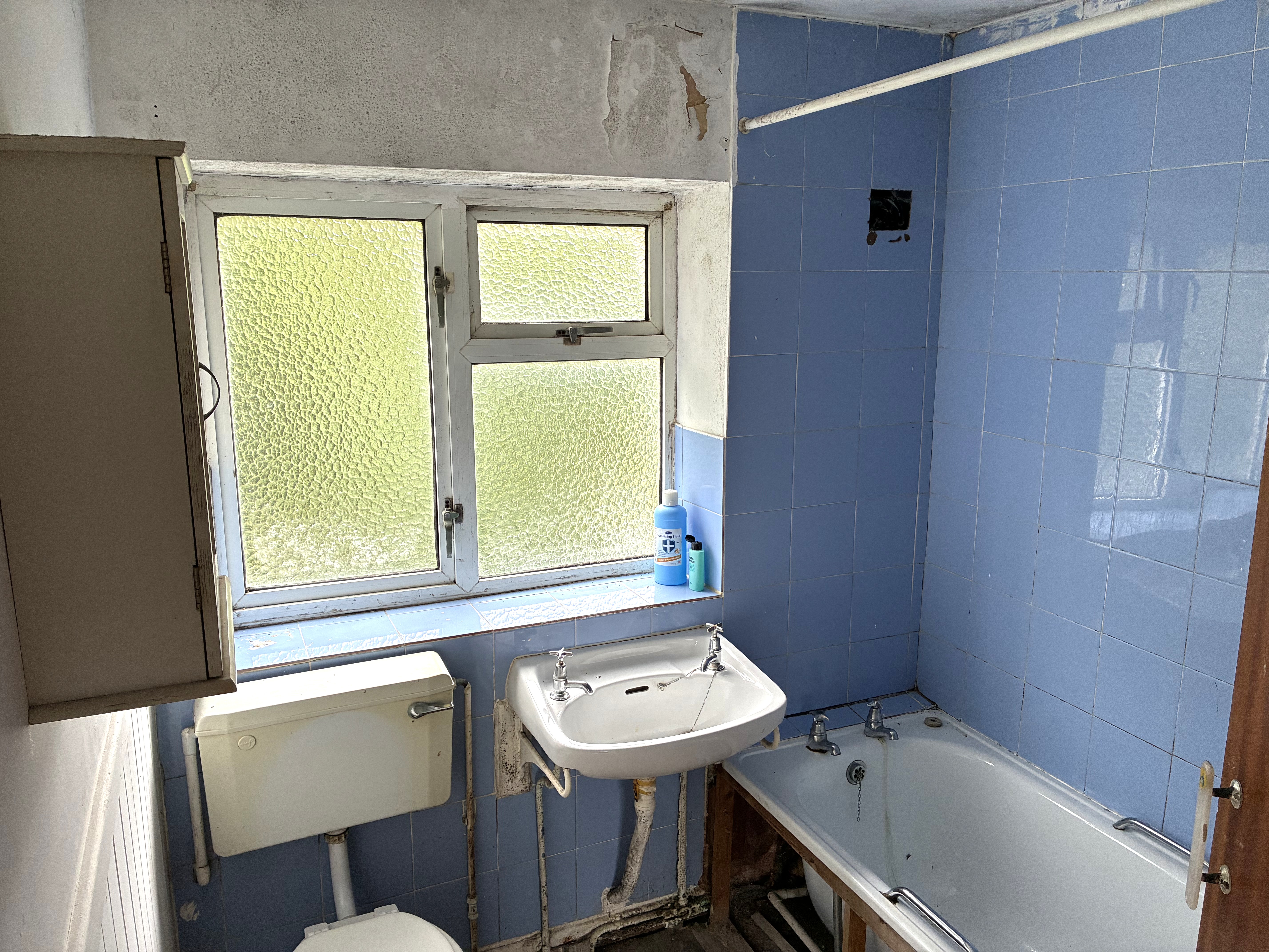 Image 6 of 6