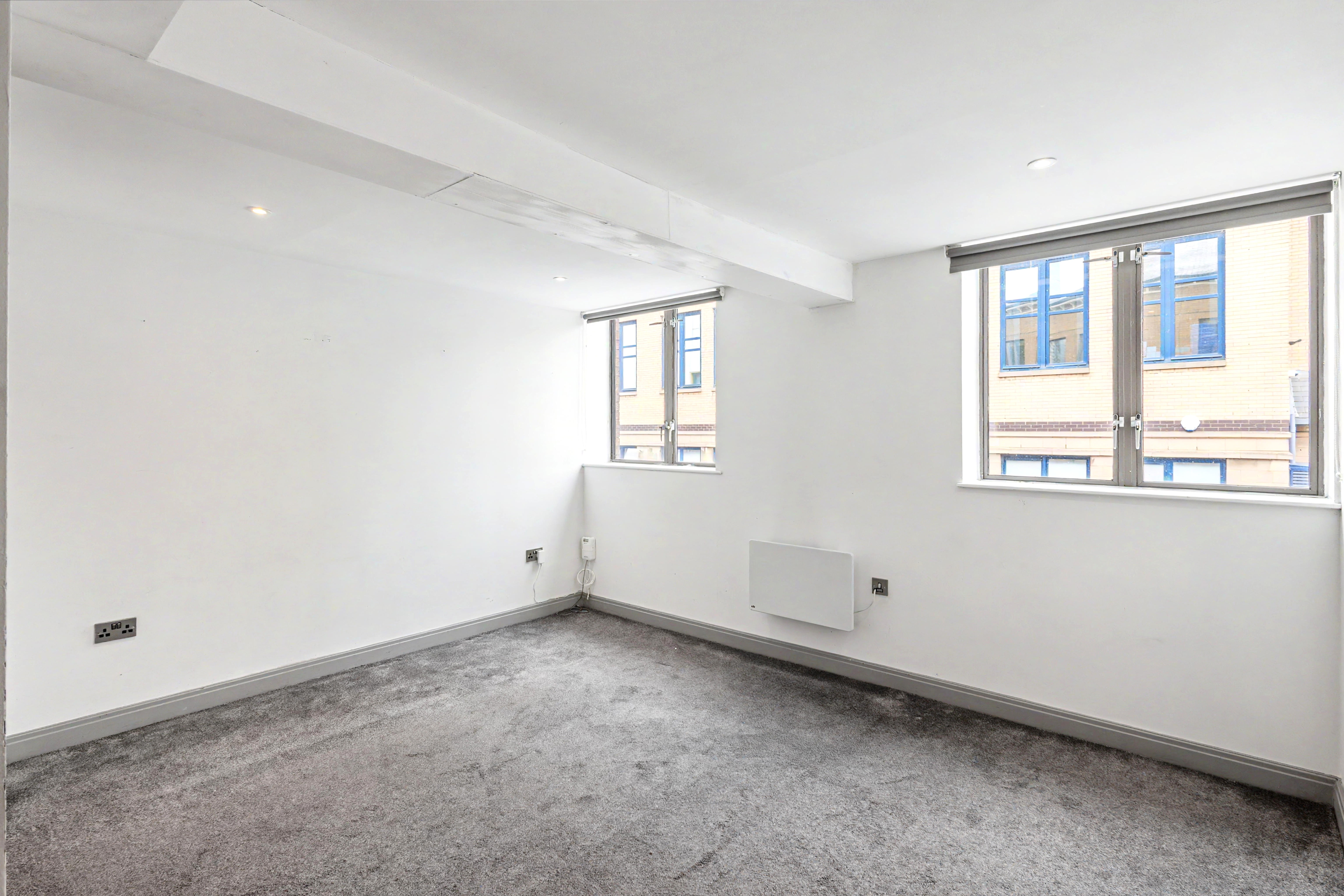 Image 2 of 14