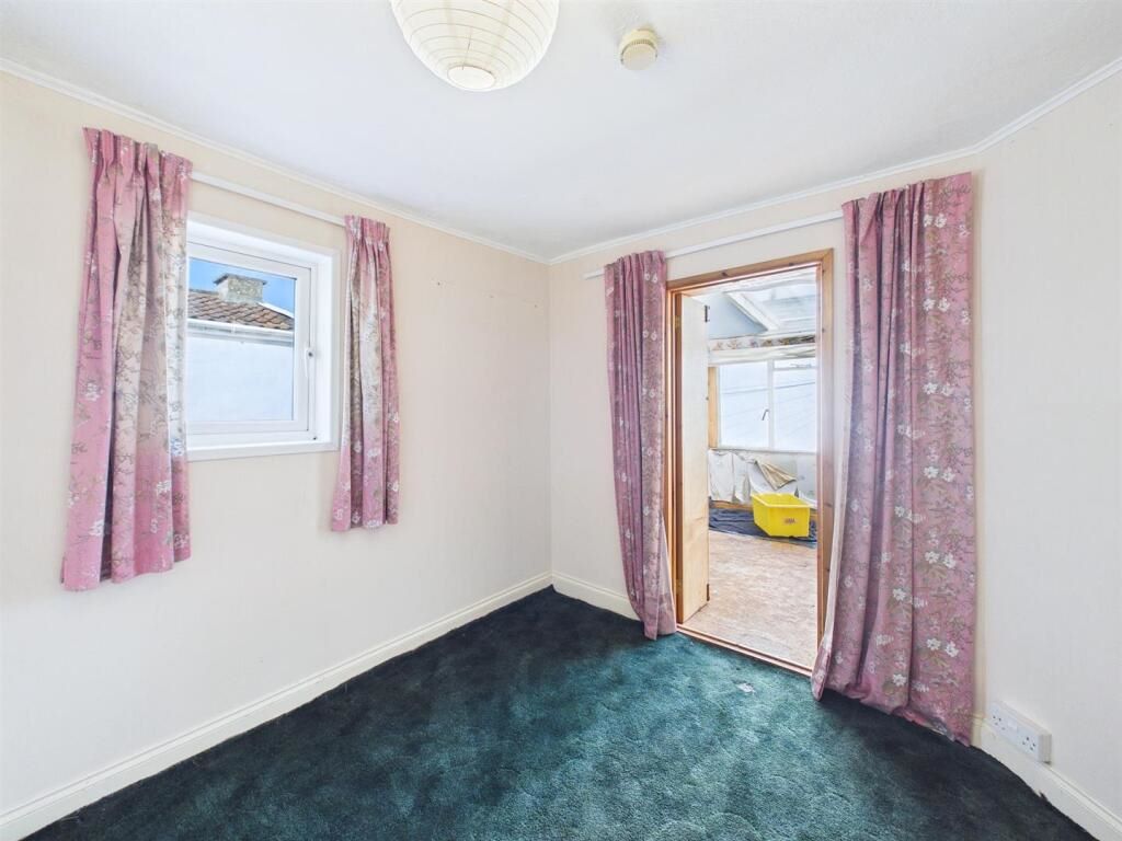 Image 10 of 15