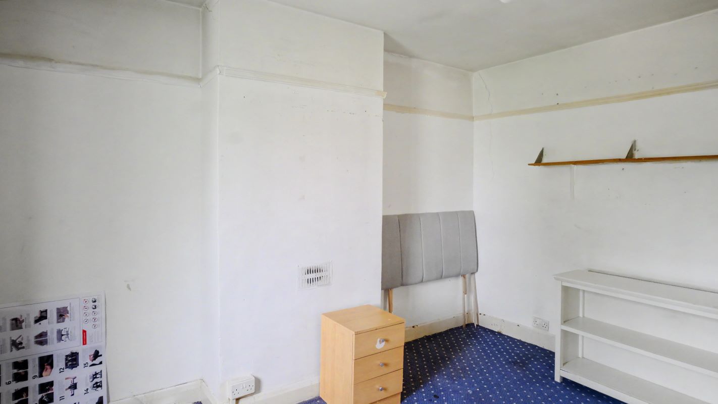 Image 15 of 24
