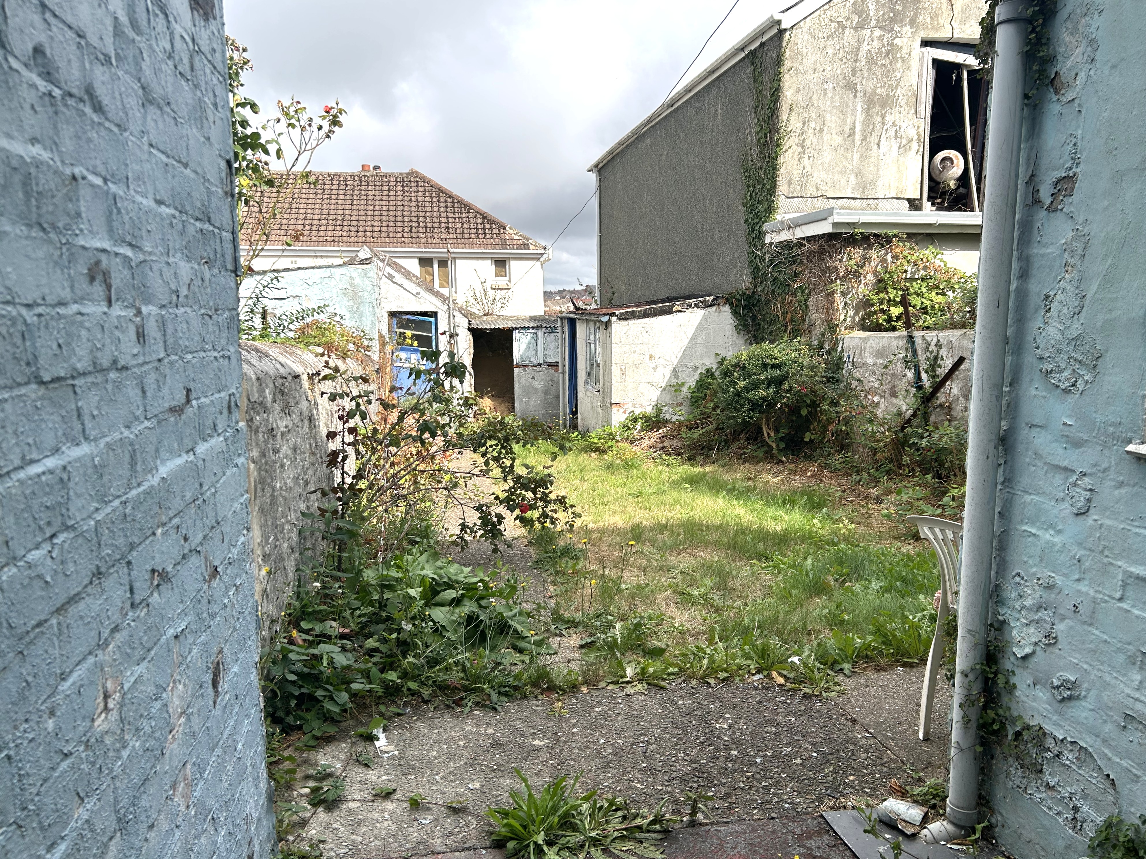 Image 9 of 9