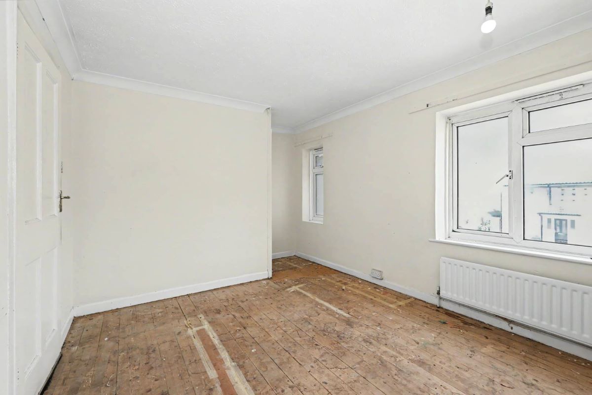 Image 7 of 12