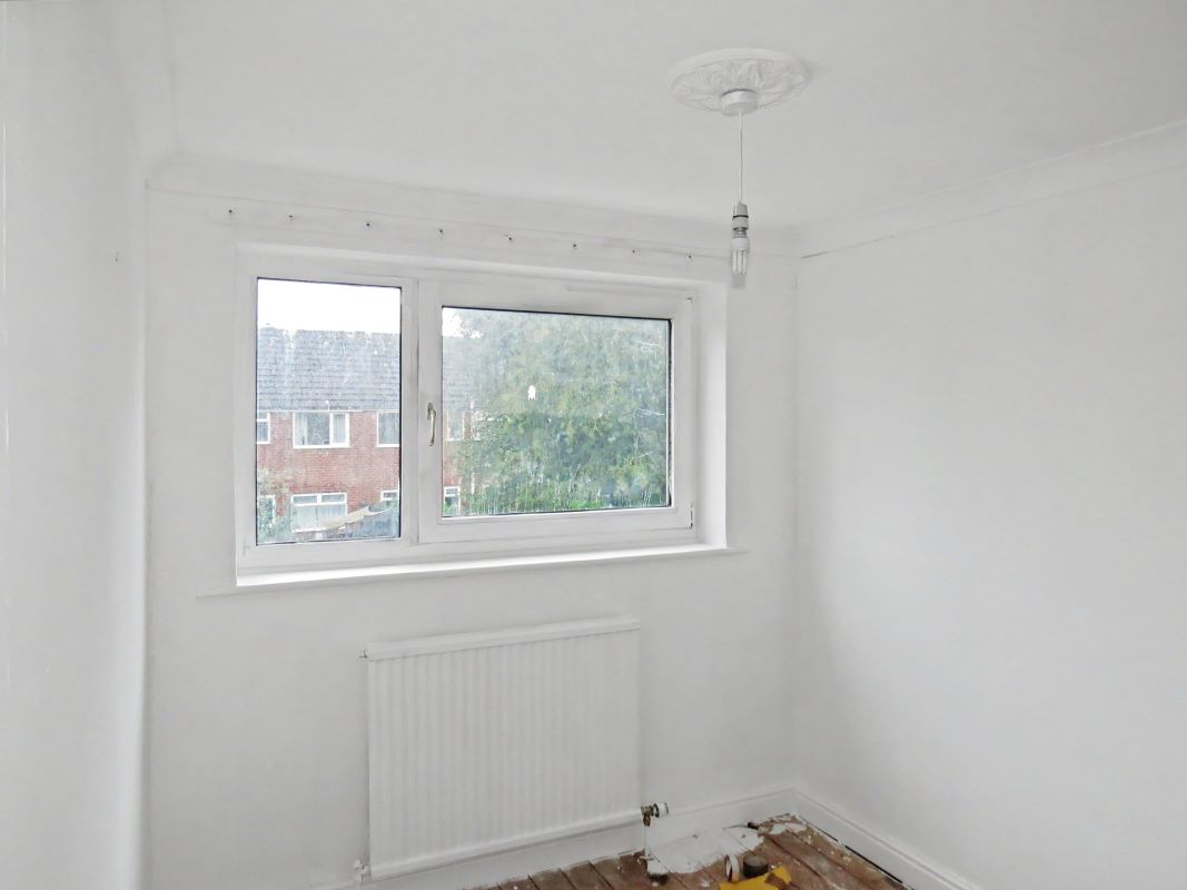 Image 14 of 18