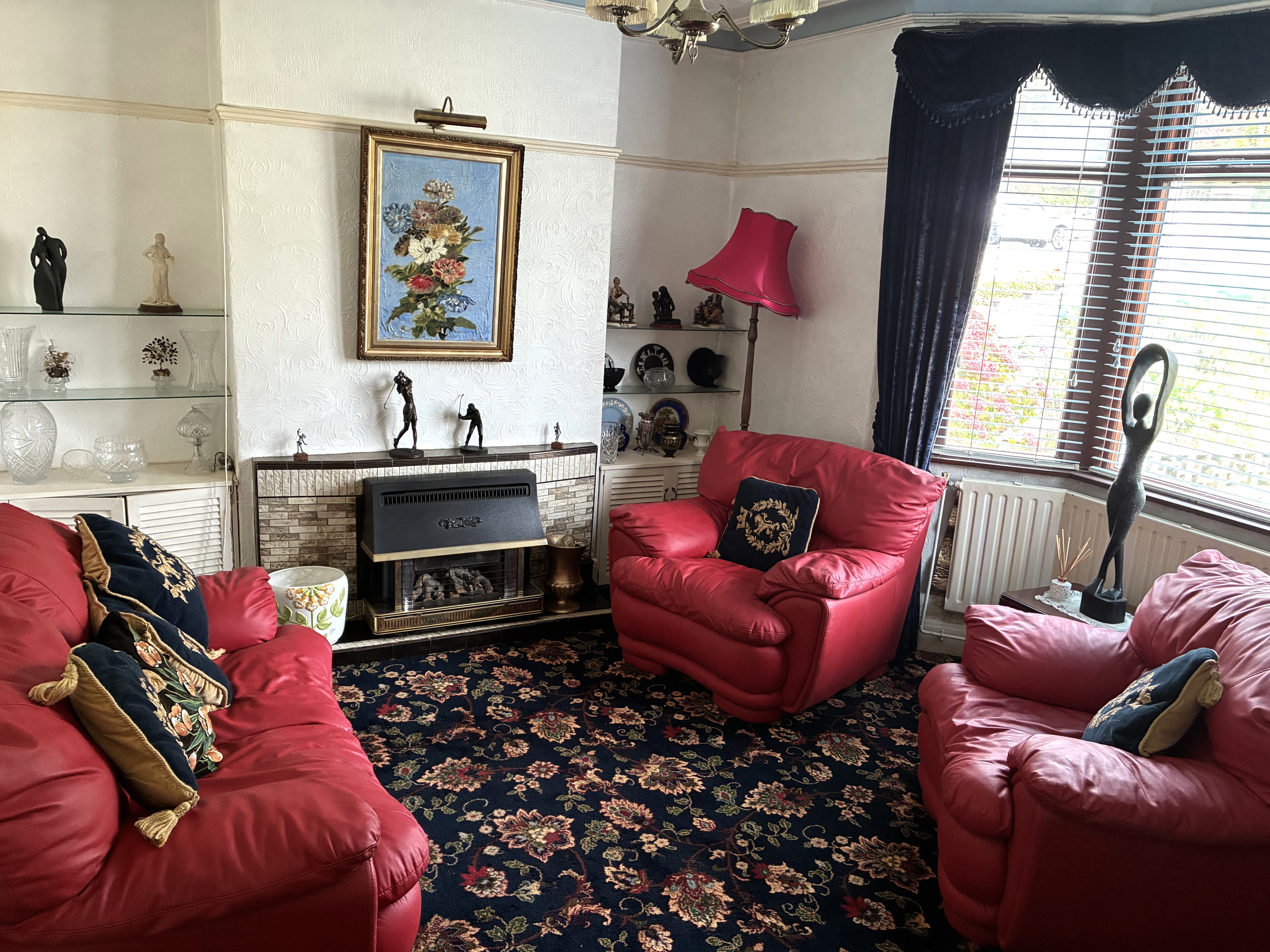Image 2 of 12