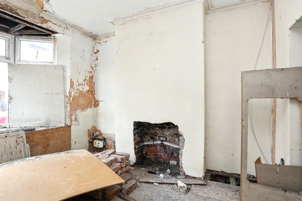 Image 3 of 11