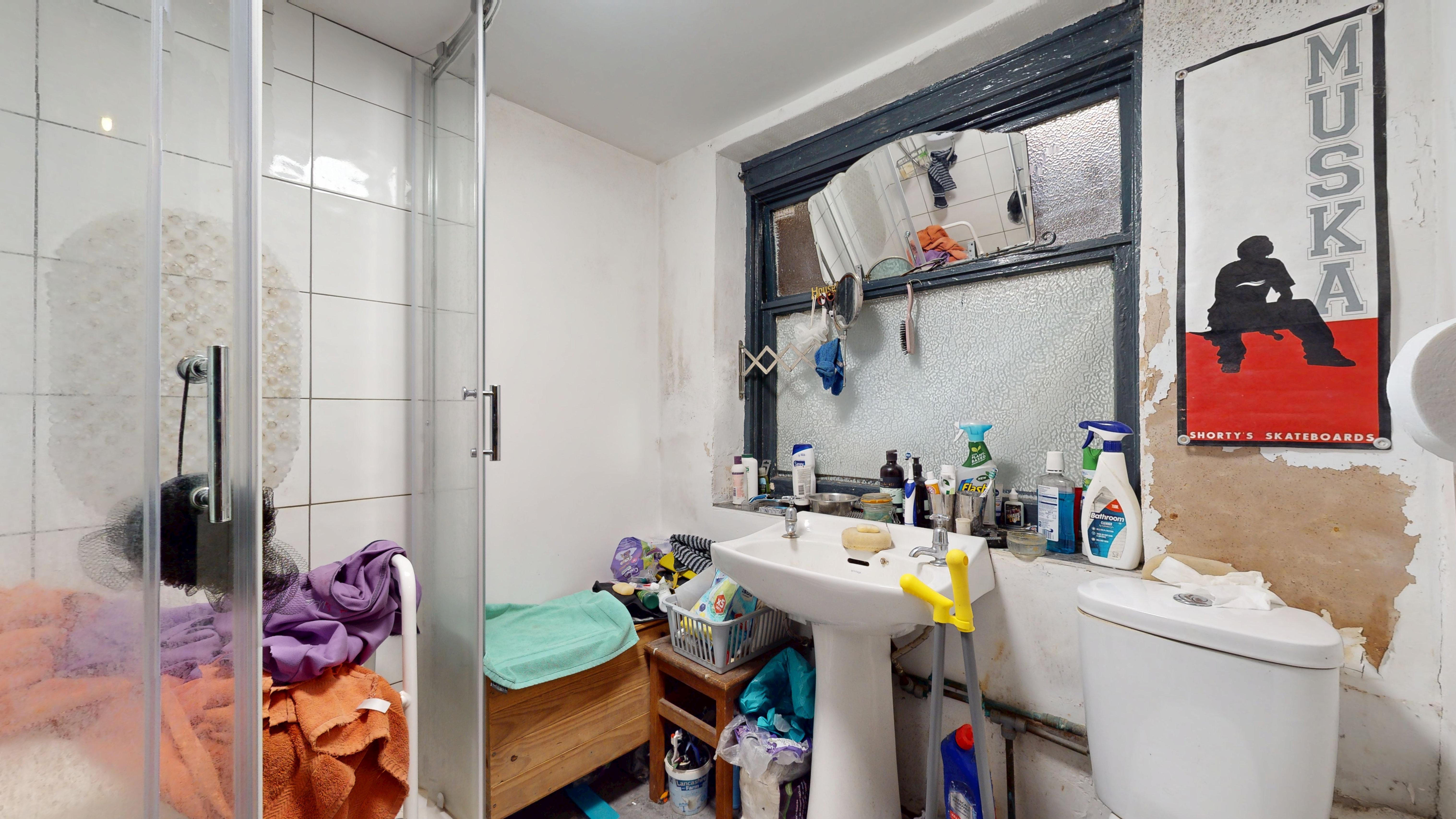 Image 11 of 12