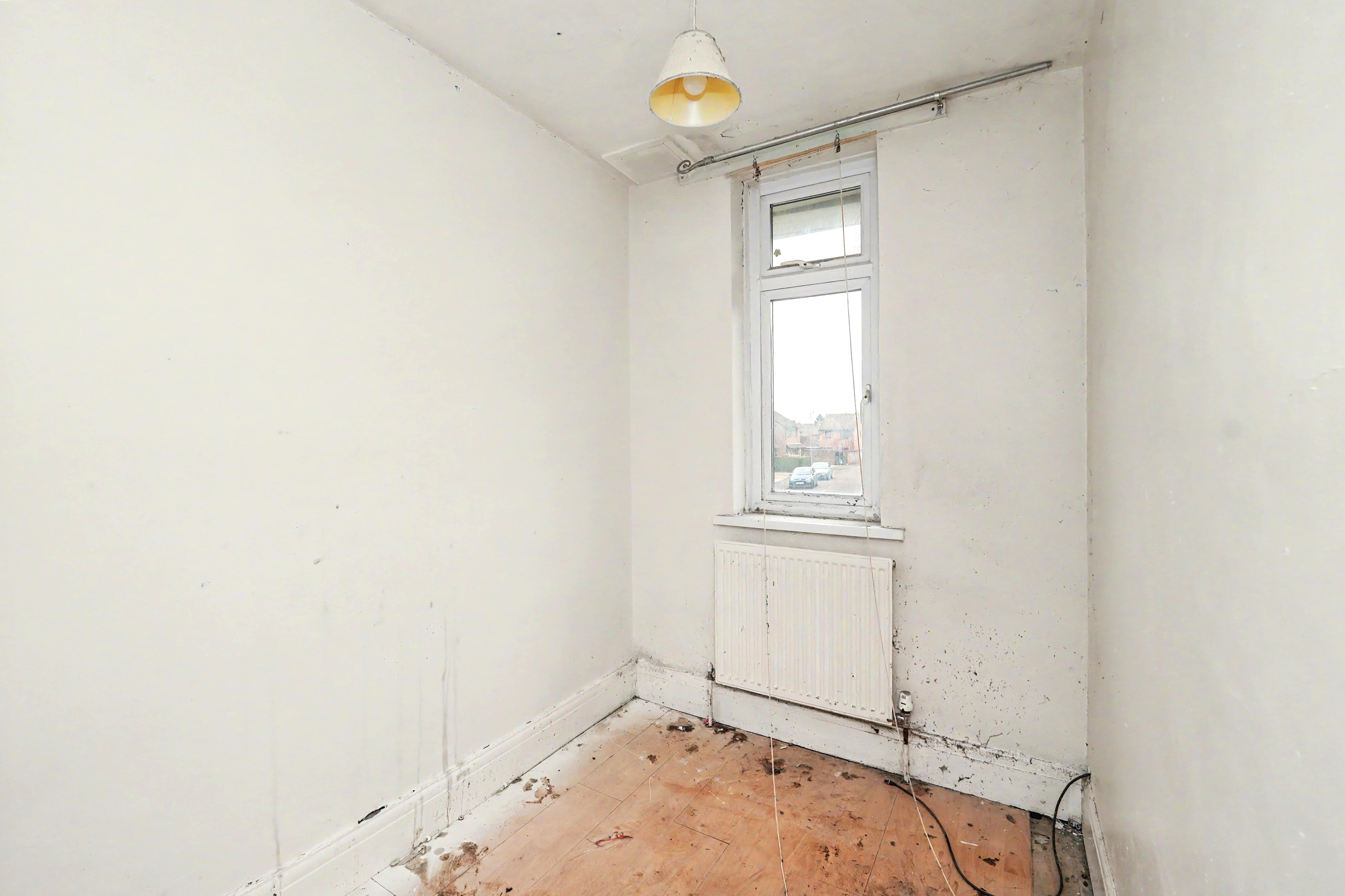 Image 11 of 15