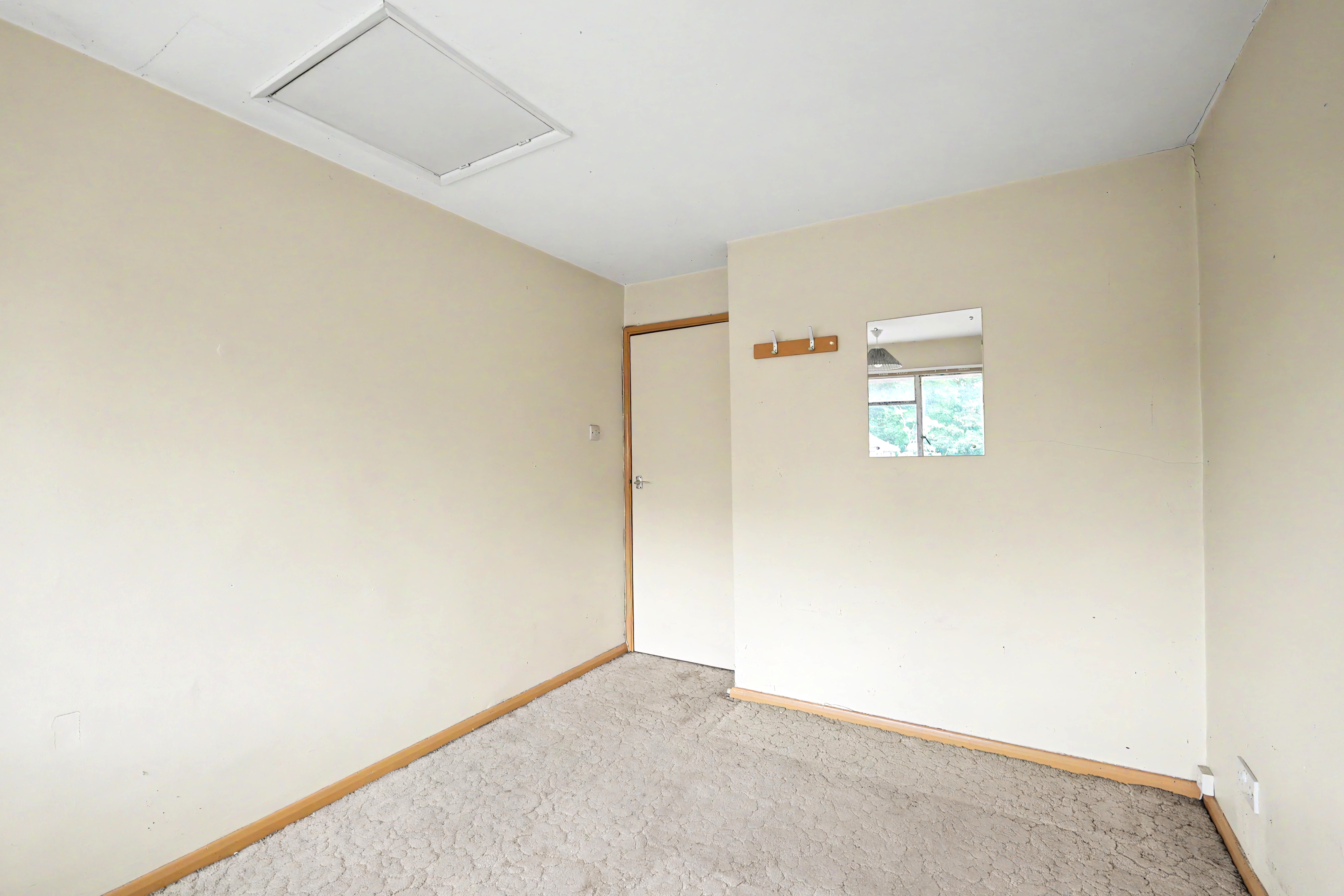 Image 9 of 16