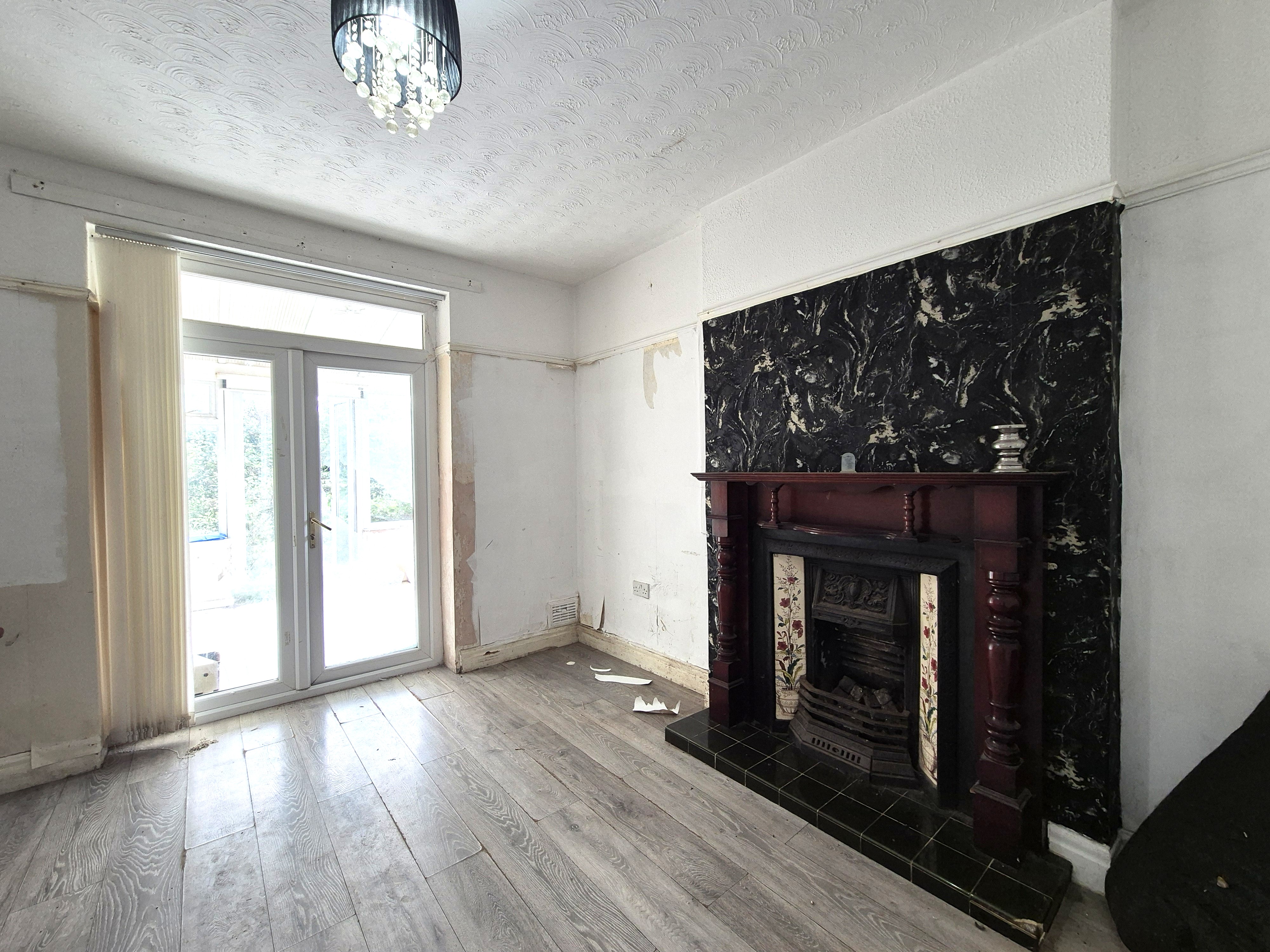 Image 3 of 13