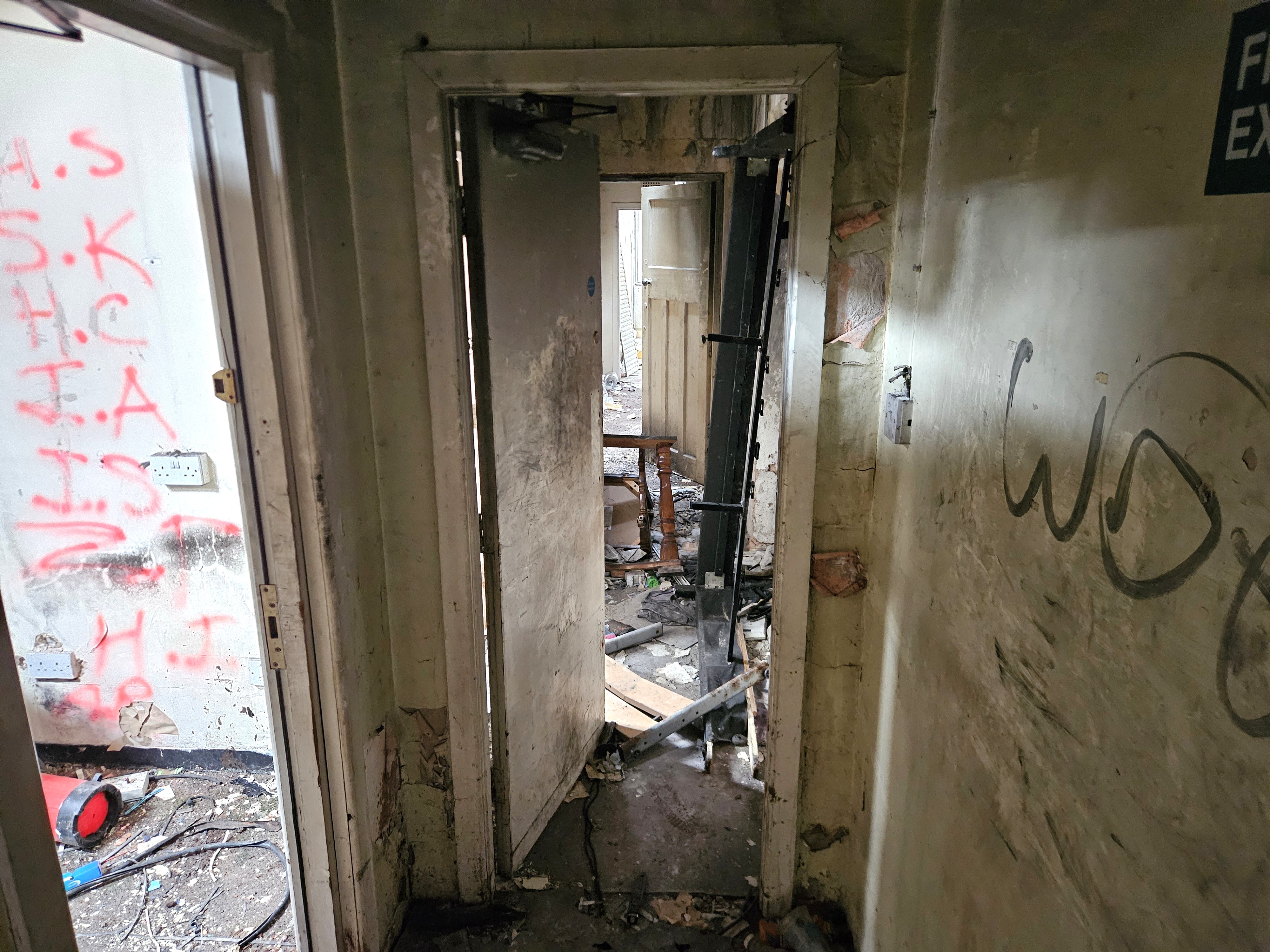 Image 8 of 9