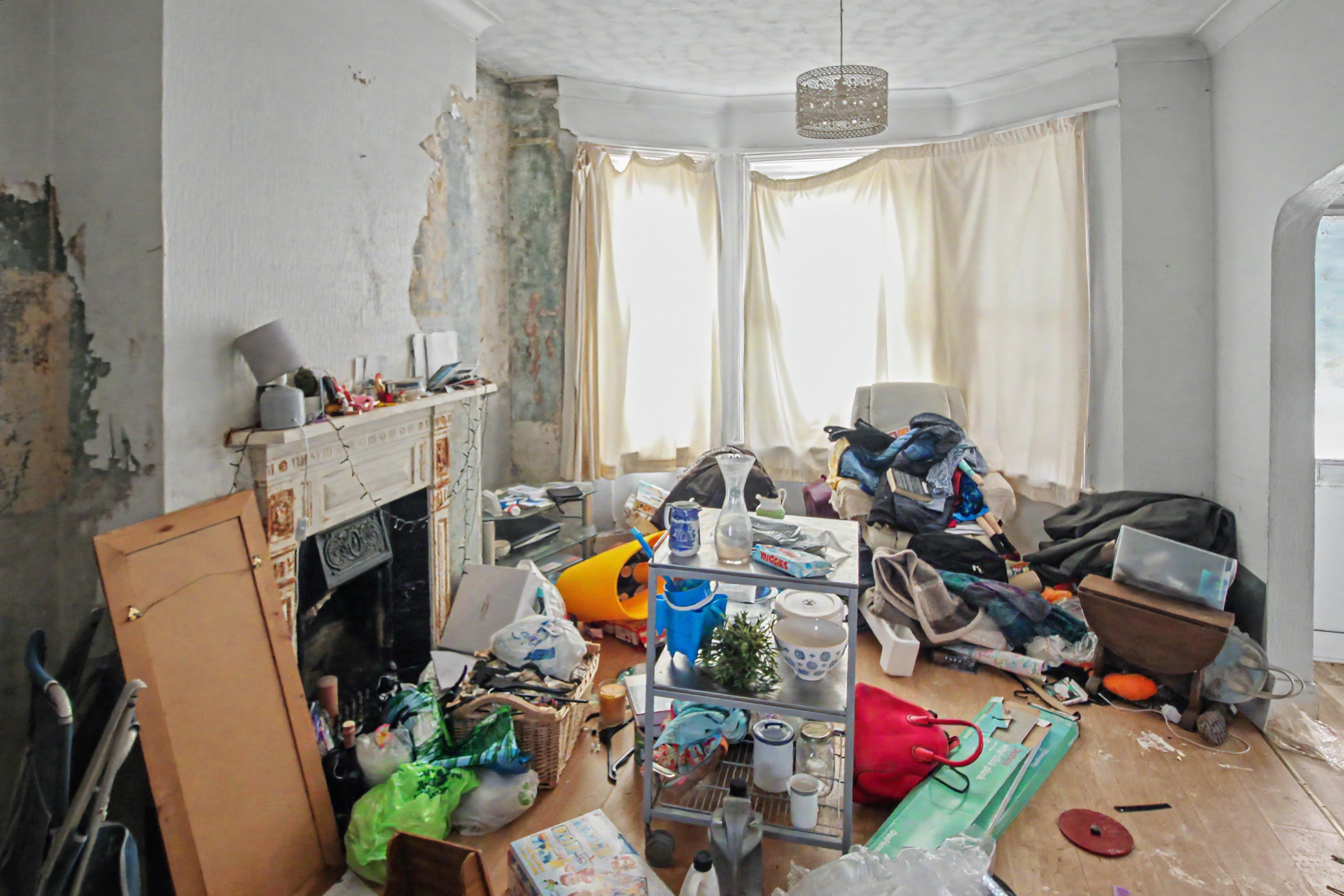 Image 2 of 17