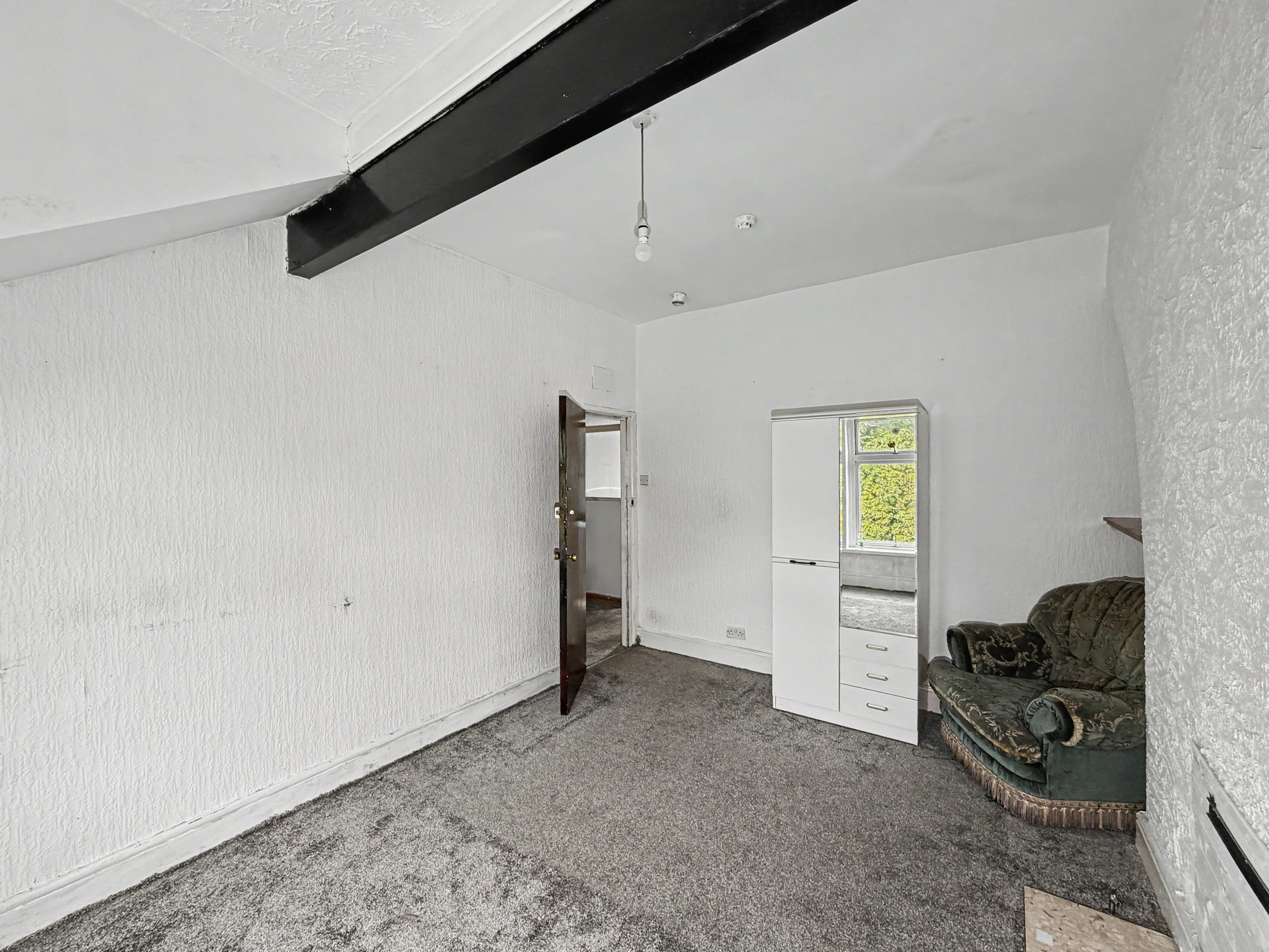 Image 16 of 20