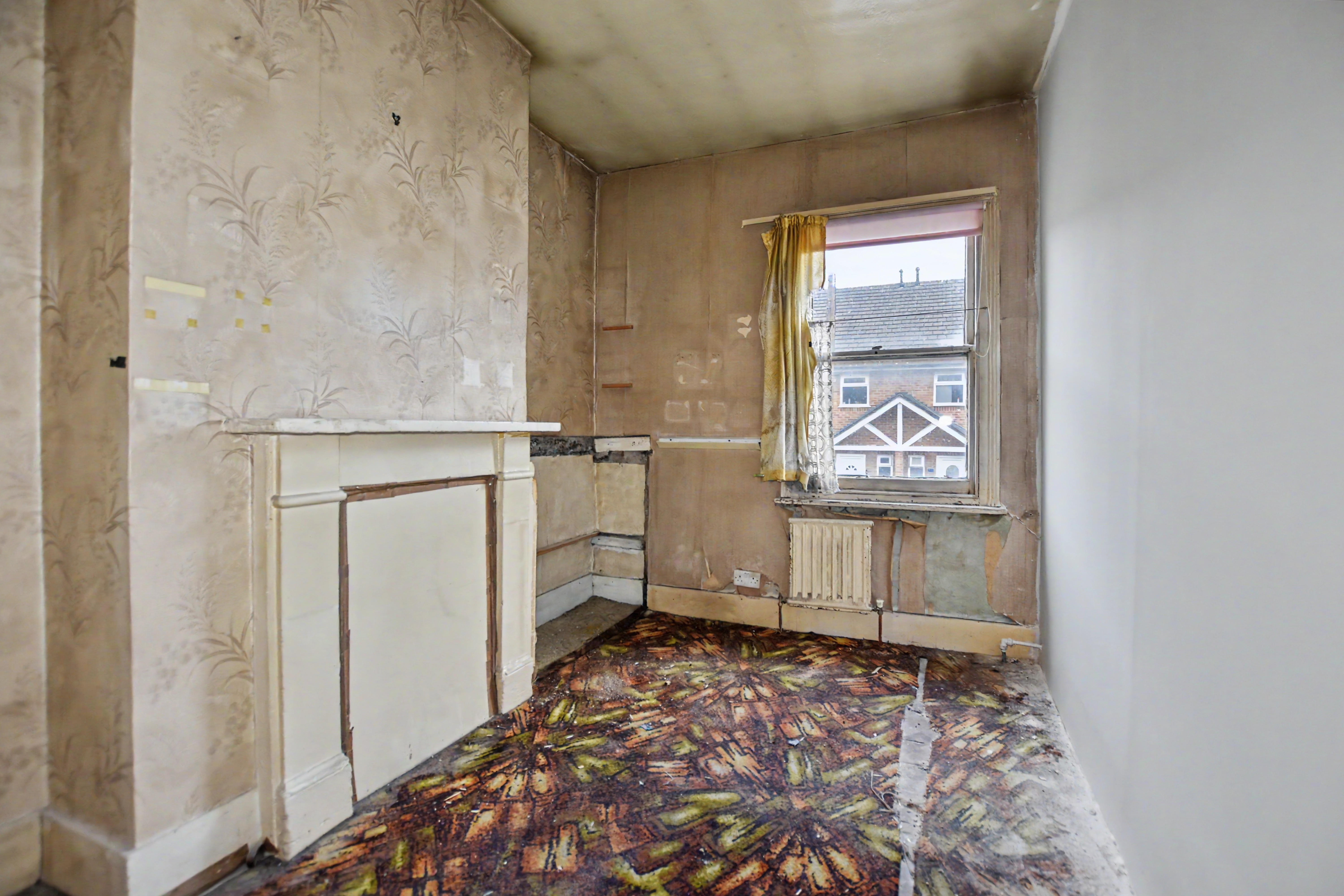 Image 9 of 20