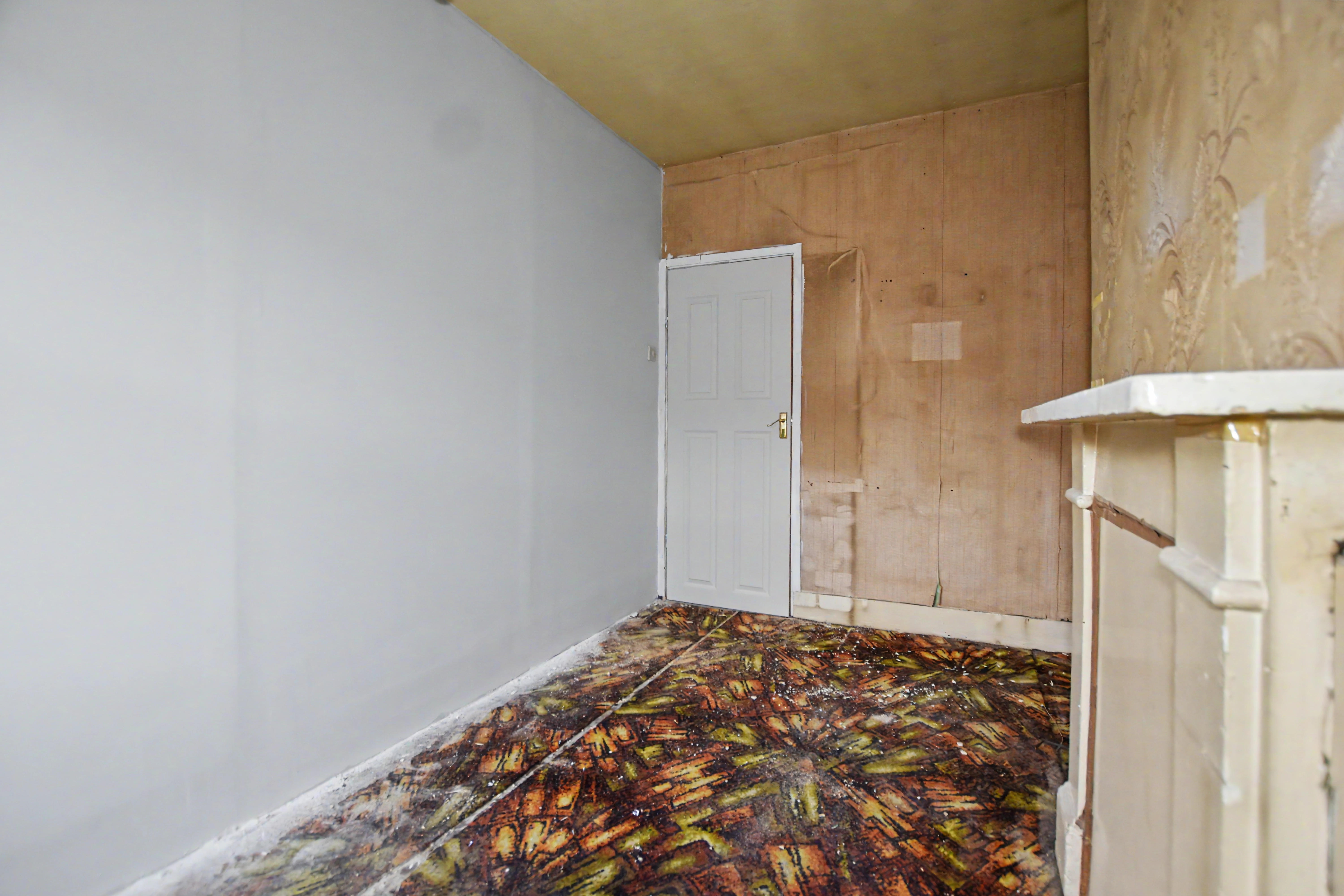 Image 10 of 20