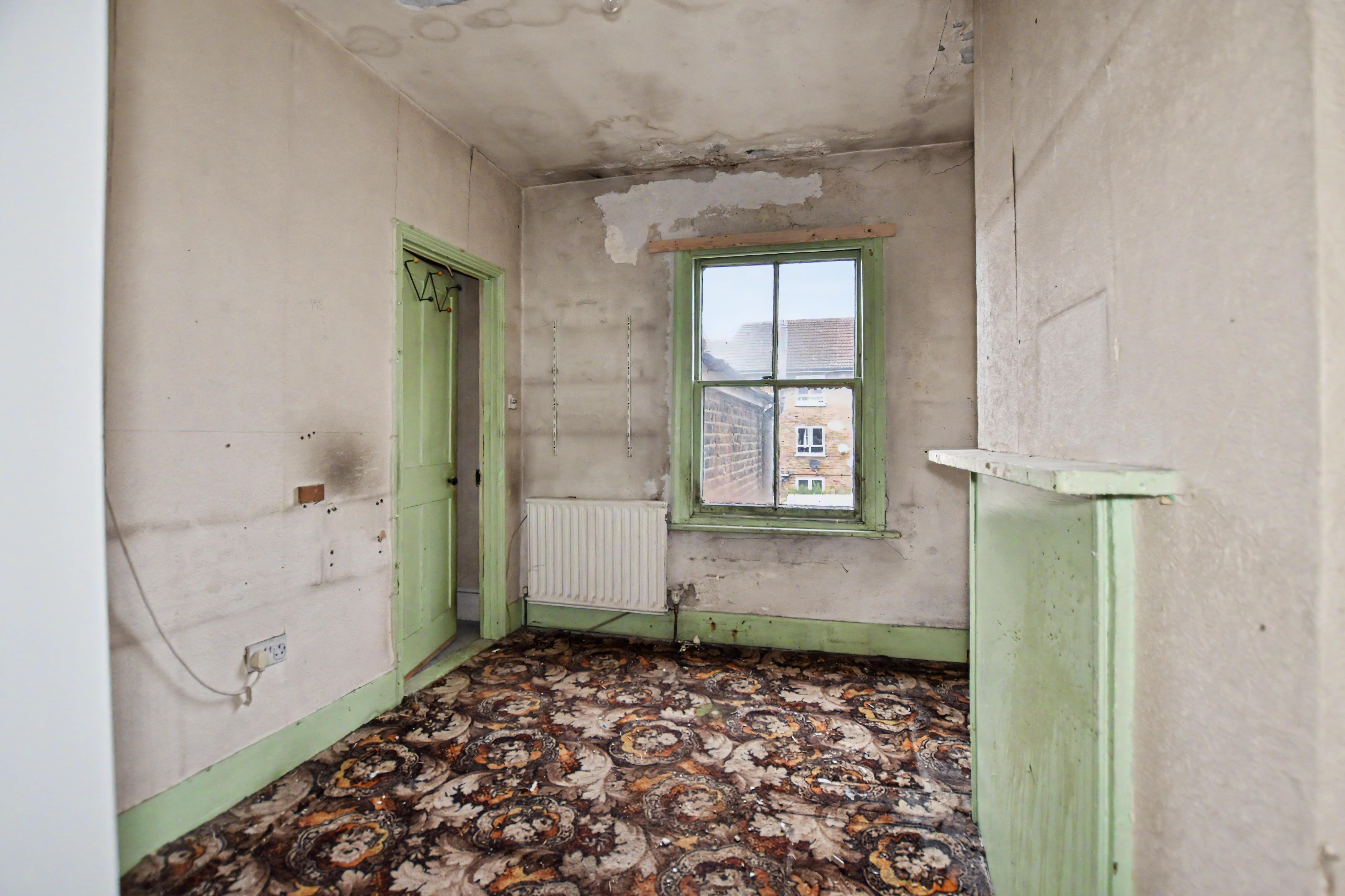 Image 11 of 20