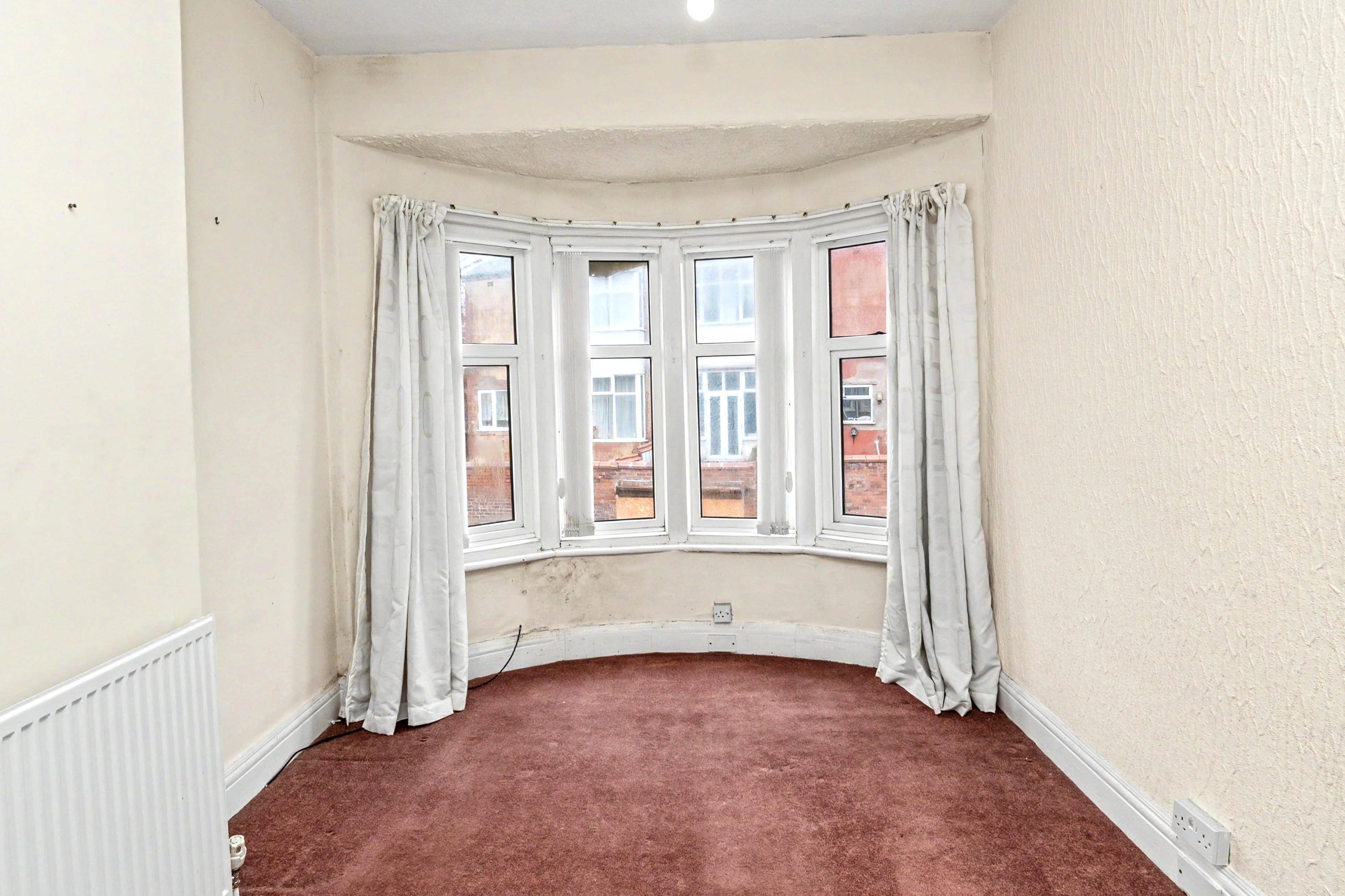 Image 7 of 17
